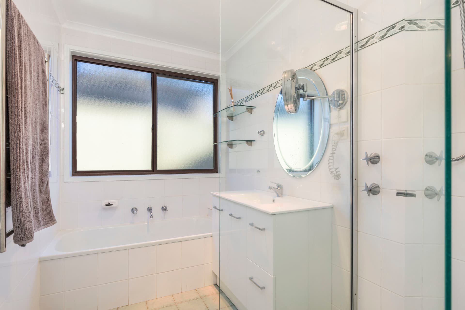 6 Curnow Place, Chisholm ACT 2905, Chisholm - Thumbnail 5