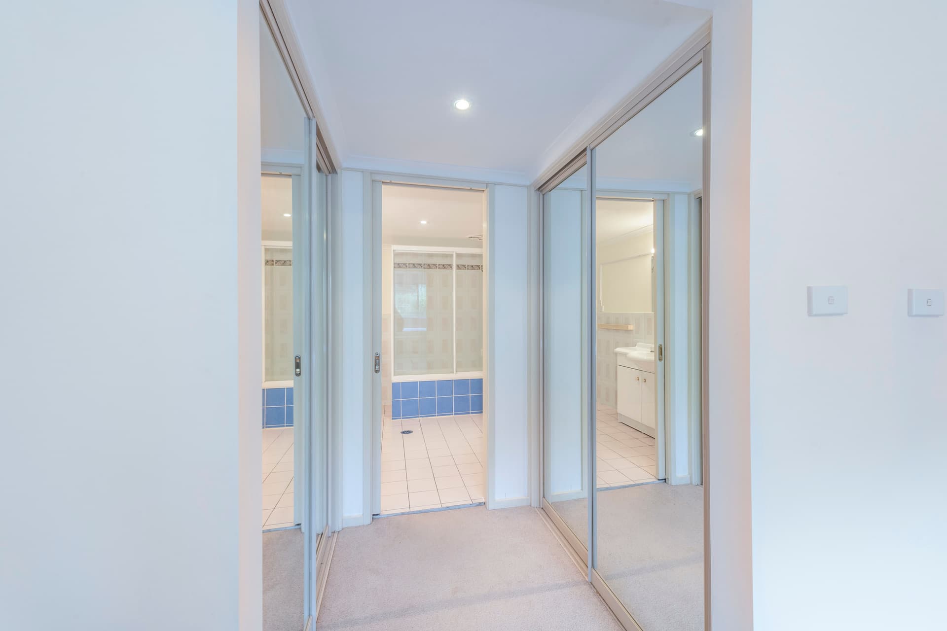 2/41 Leahy Close, Narrabundah ACT 2604, Narrabundah - Thumbnail 2