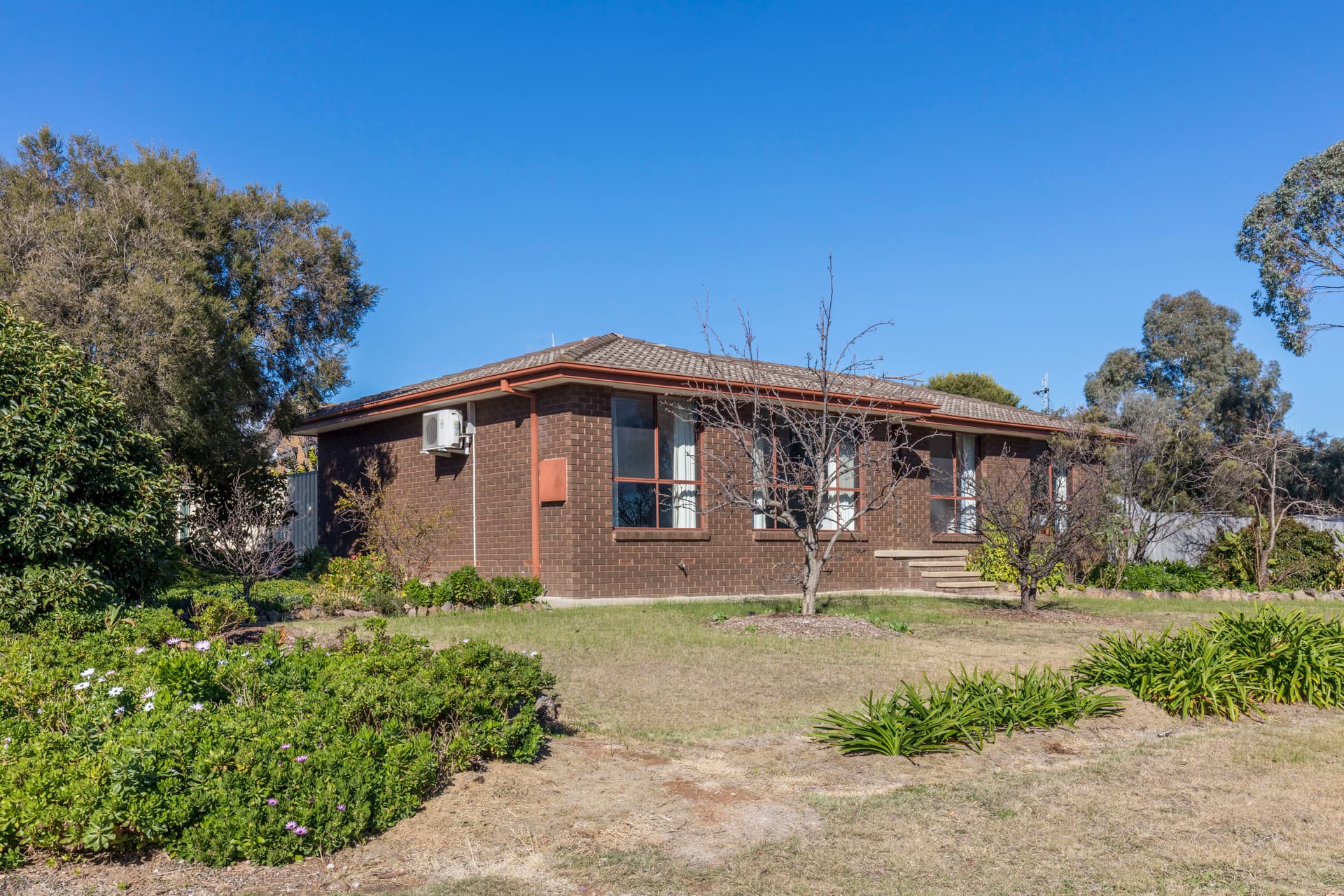 2 Arkell Place, Charnwood ACT 2615, Charnwood - Thumbnail 7
