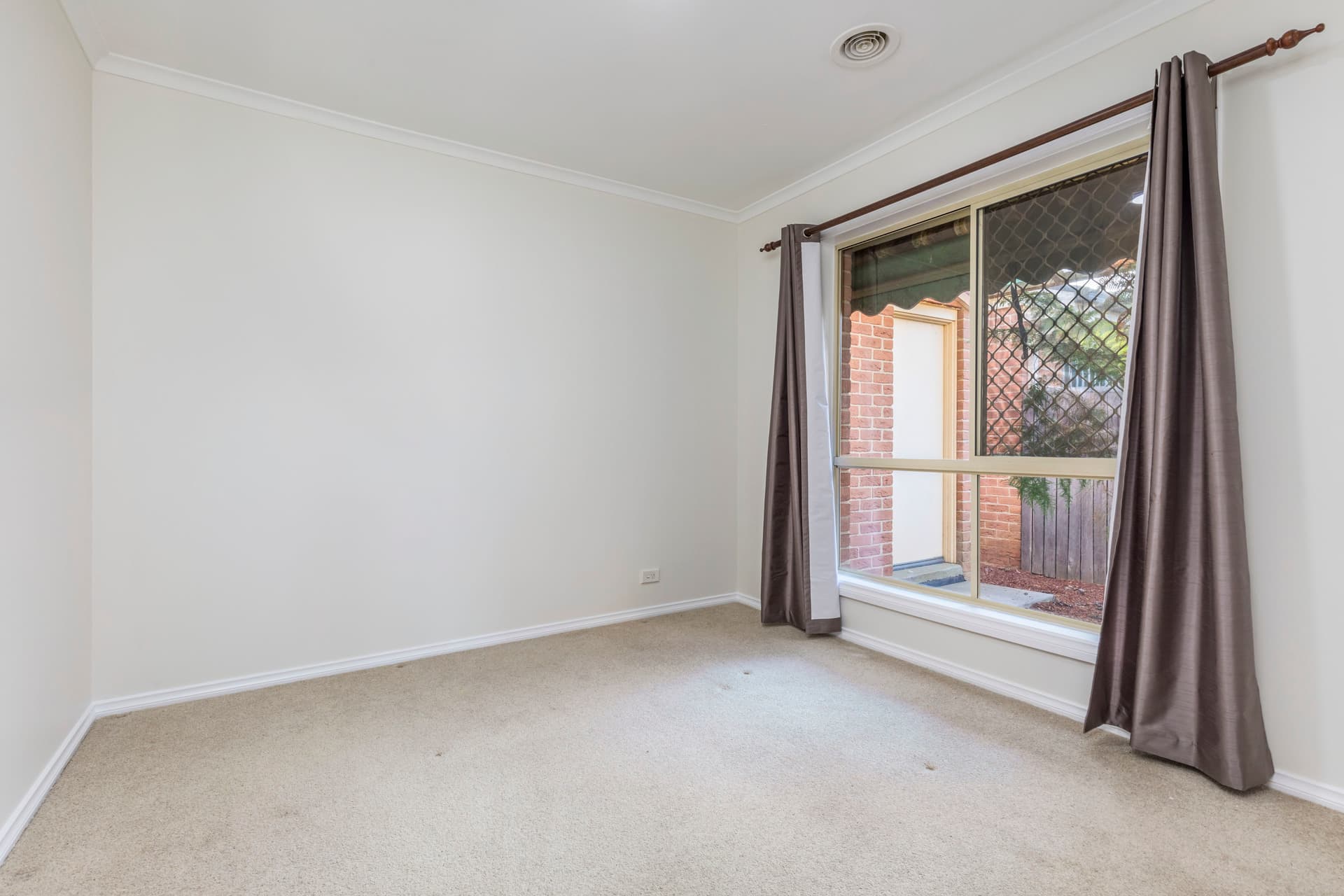 5/11 Monaghan Place, Nicholls ACT 2913, Nicholls - Thumbnail 2