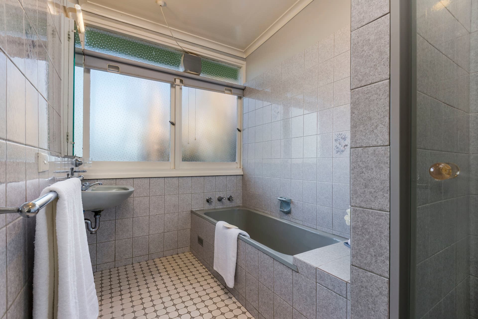 18 Dugan Street, Deakin ACT 2600, Deakin - Thumbnail 4
