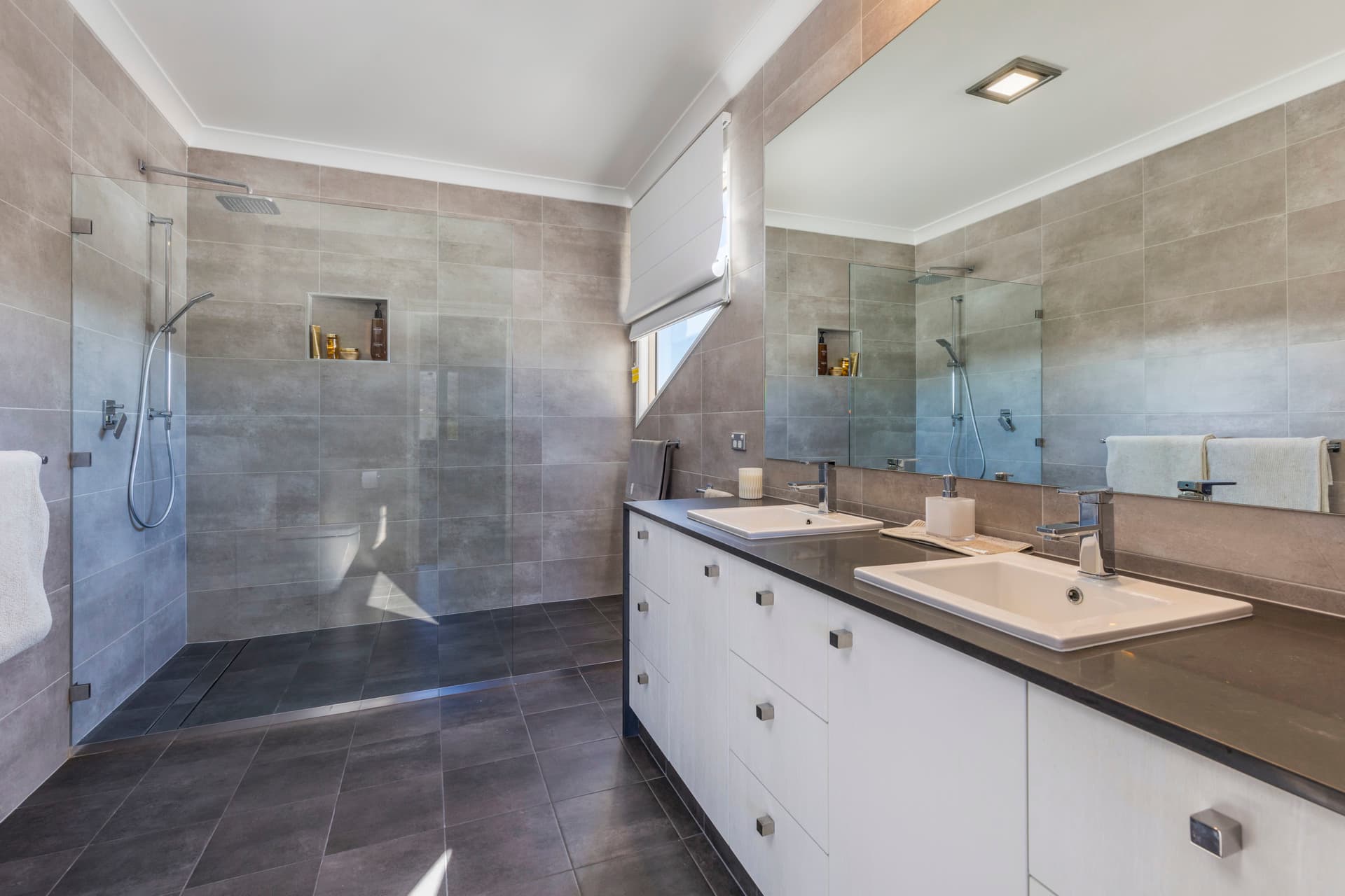 24 Clem Hill Street, Gordon ACT 2906, Gordon - Image 1