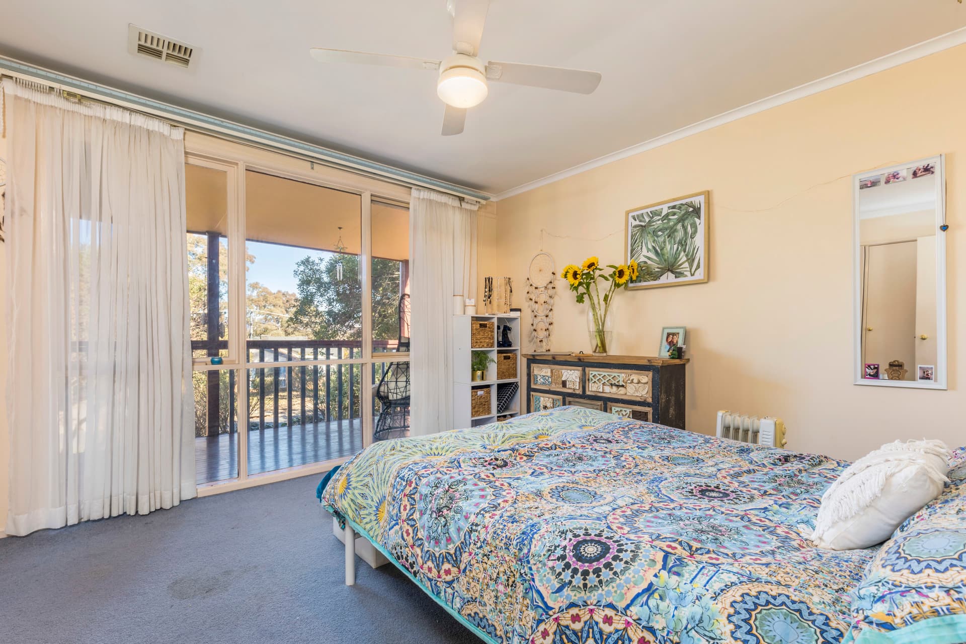 16 Cuthbert Circuit, Wanniassa ACT 2903, Wanniassa - Image 1