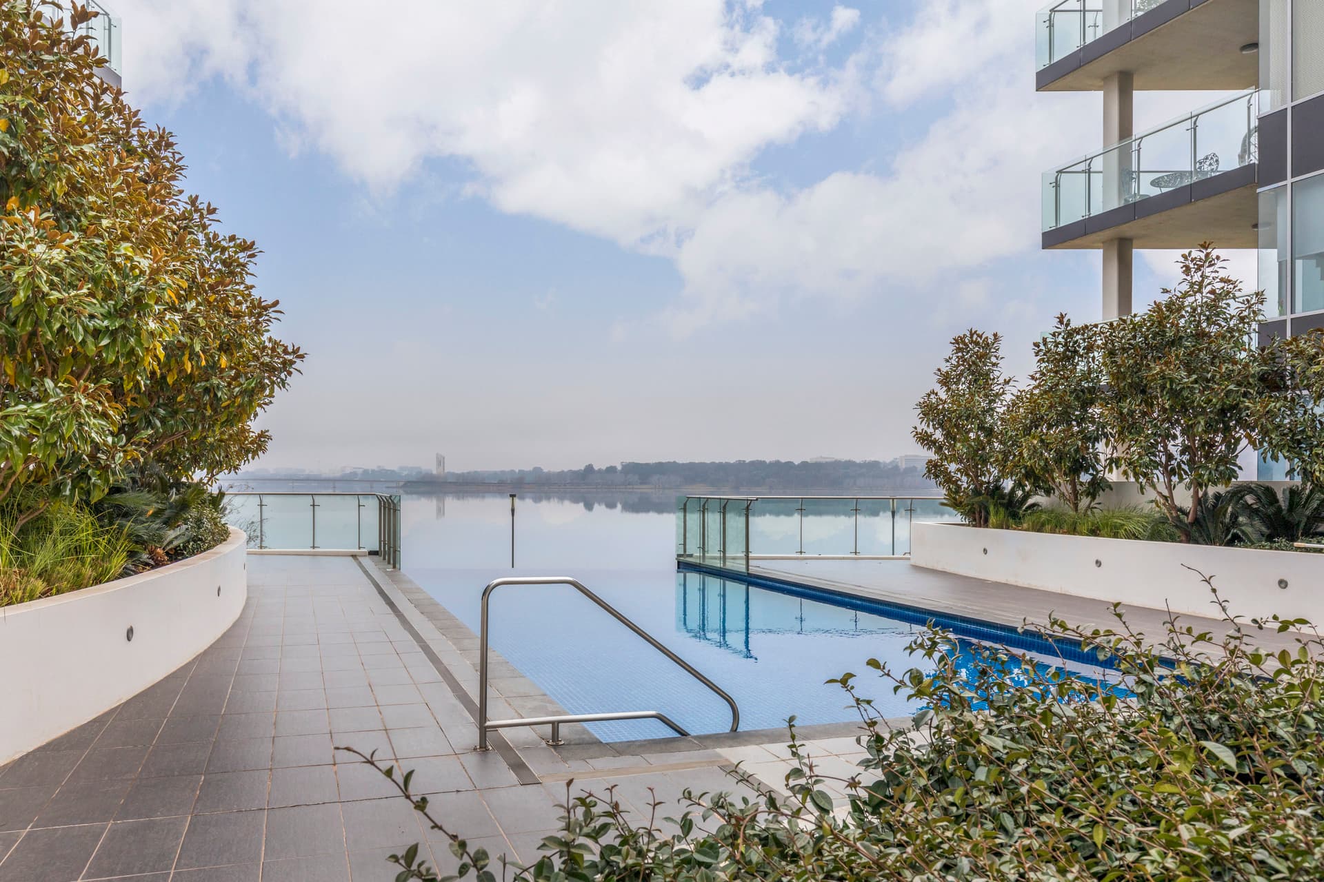 77/11 Trevillian Quay, Kingston ACT 2604, Kingston - Image 1