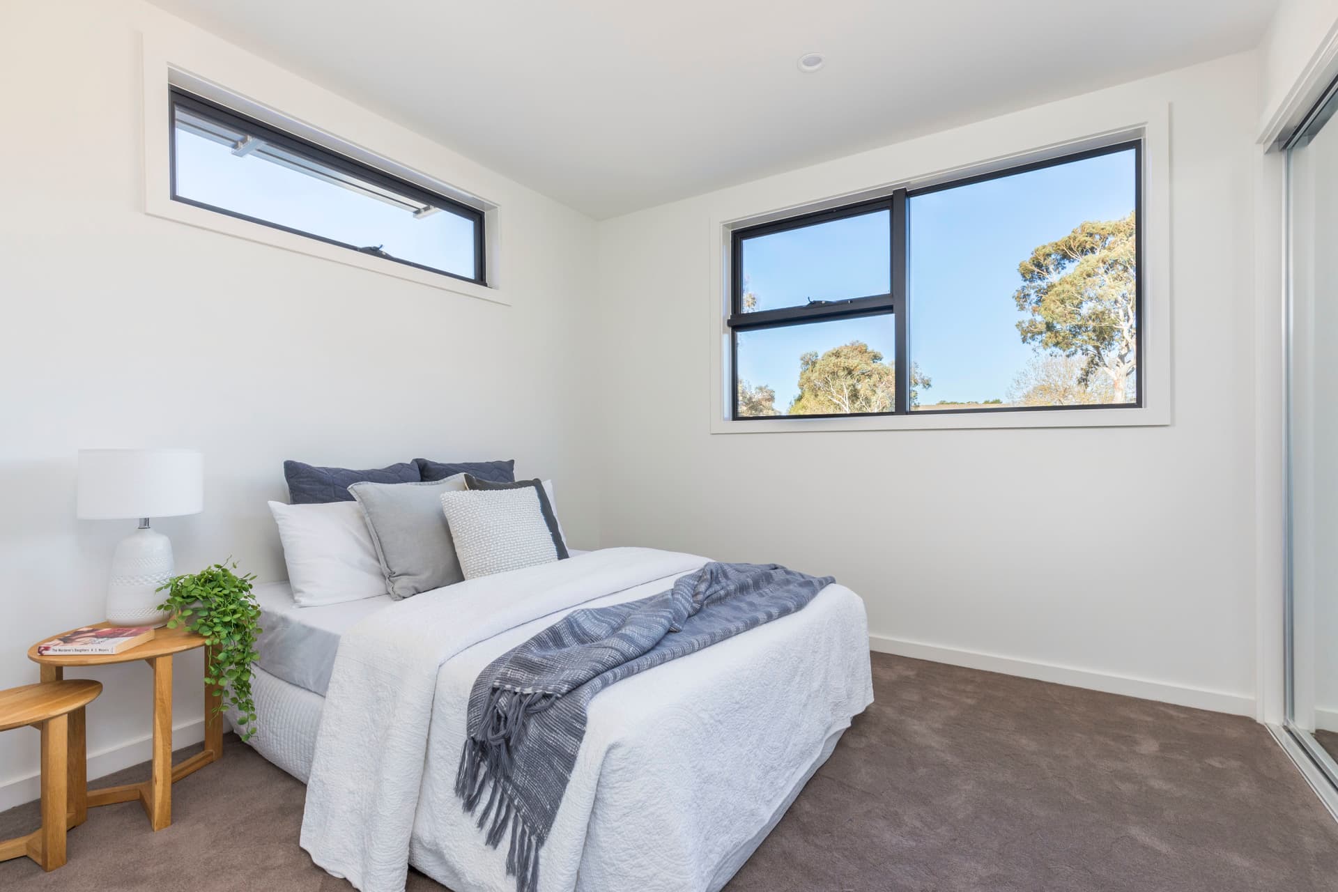 15 McCulloch Street, Curtin ACT 2605, Curtin - Thumbnail 3