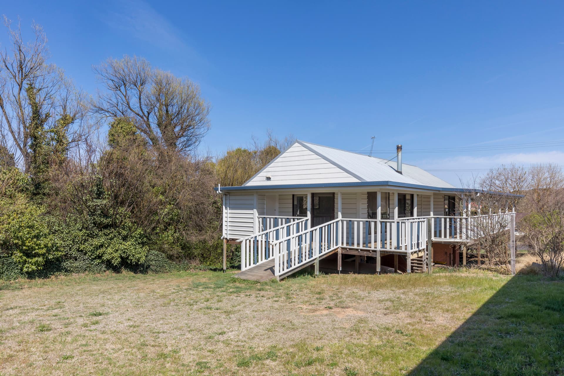 13 Ryrie Street, Braidwood NSW 2622, Braidwood - Thumbnail 5