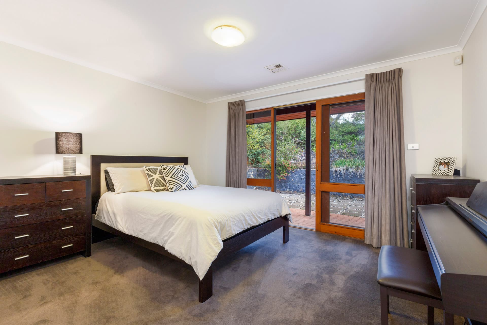 2 Terrigal Crescent, O'malley ACT 2606, O'Malley - Thumbnail 3