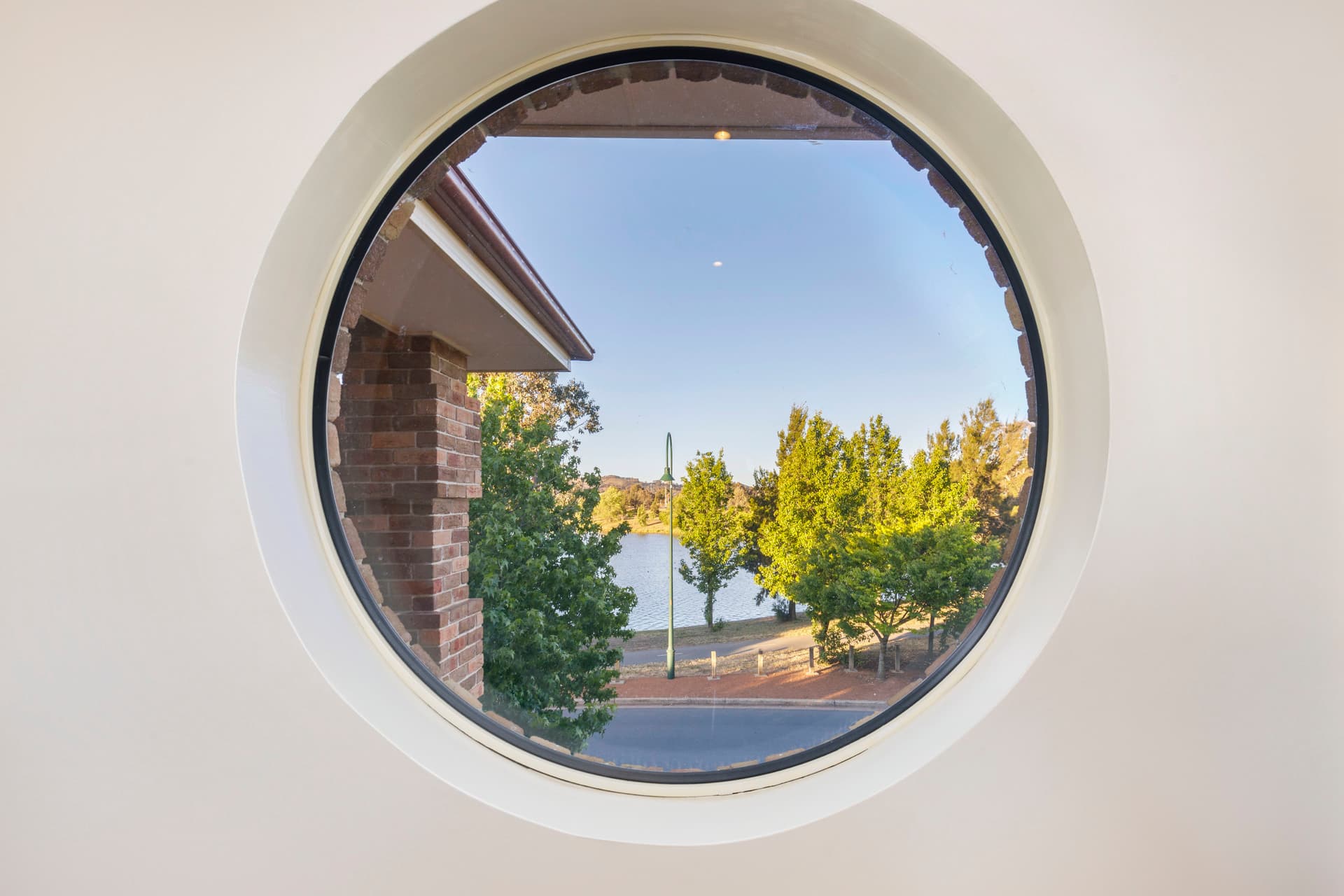 31 Strayleaf Crescent, Gungahlin ACT 2912, Gungahlin - Thumbnail 2