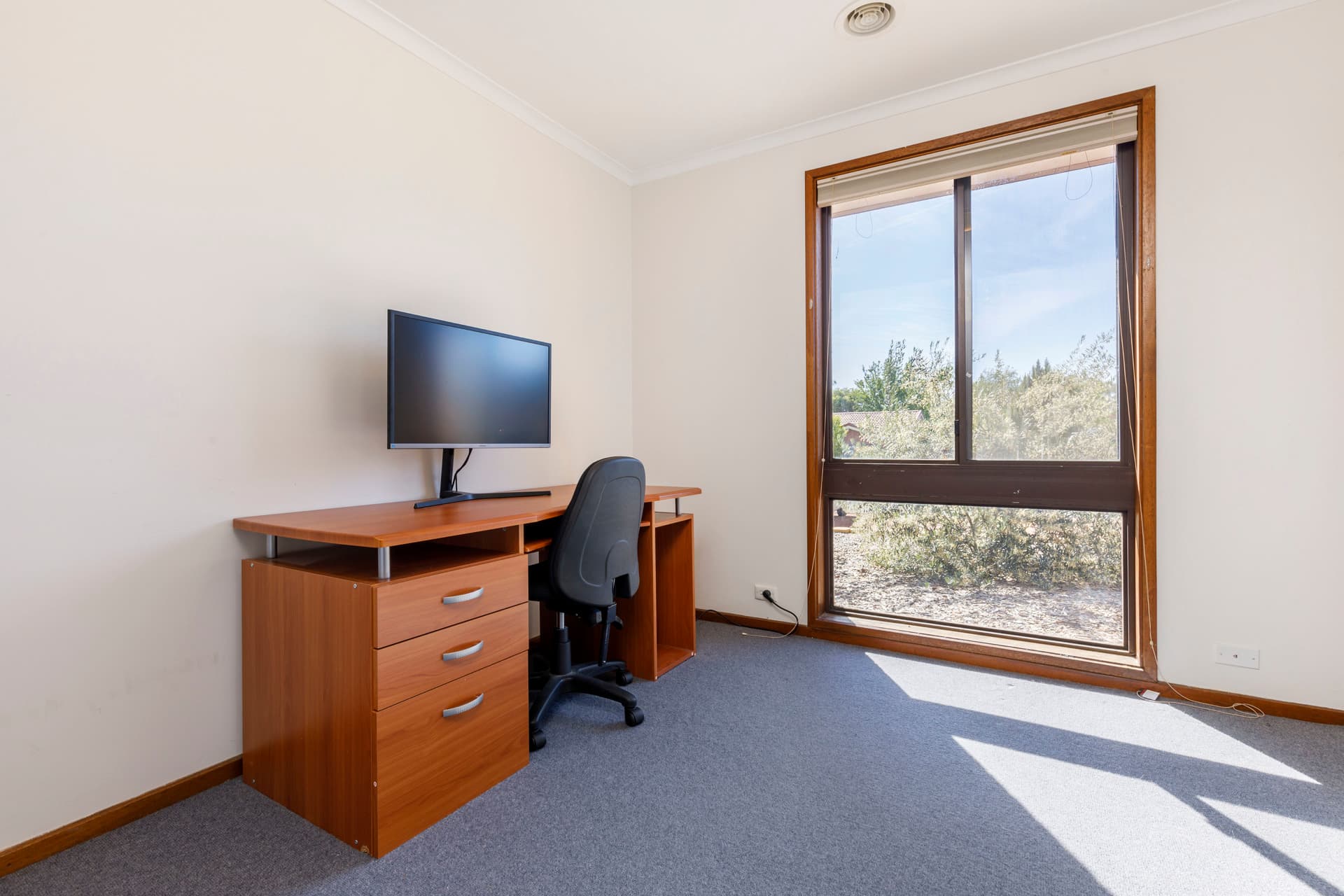 4 Lumholtz Place, Florey ACT 2615, Florey - Thumbnail 3
