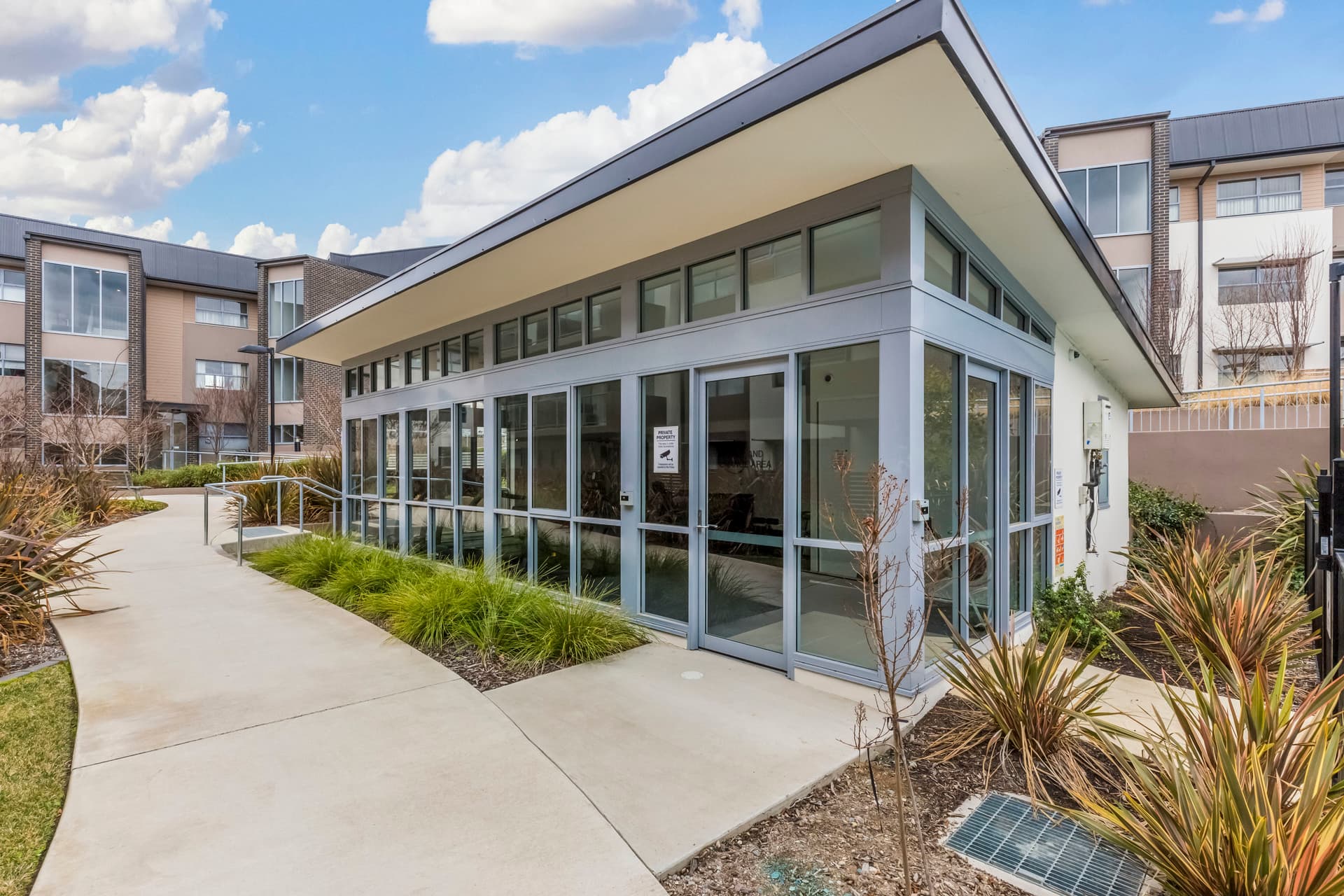 60/121 Easty Street, Phillip ACT 2606, Phillip - Thumbnail 2