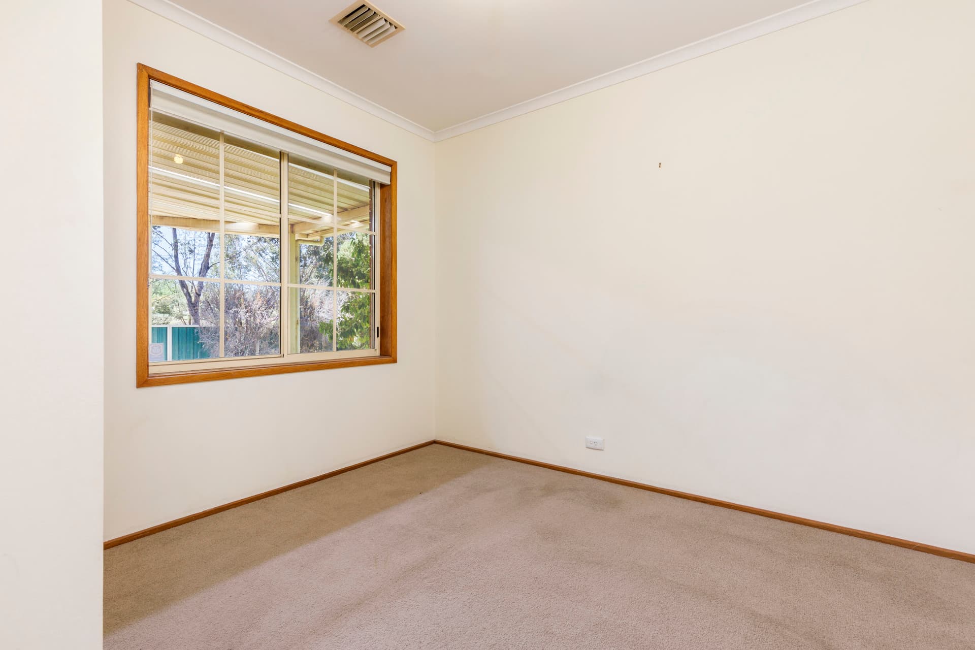 14 Donohoe Place, Gordon ACT 2906, Gordon - Image 1