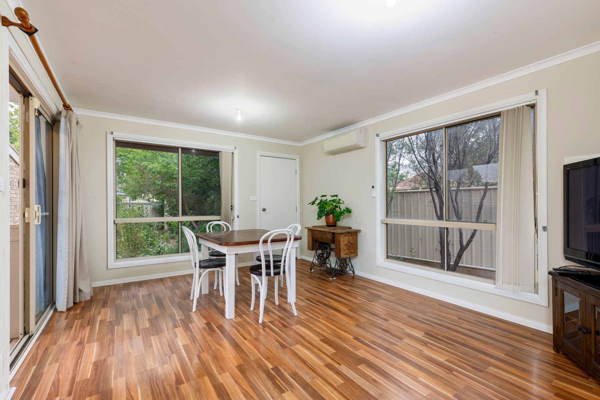 70 Kingscote Crescent, Bonython ACT 2905, Bonython - Thumbnail 7