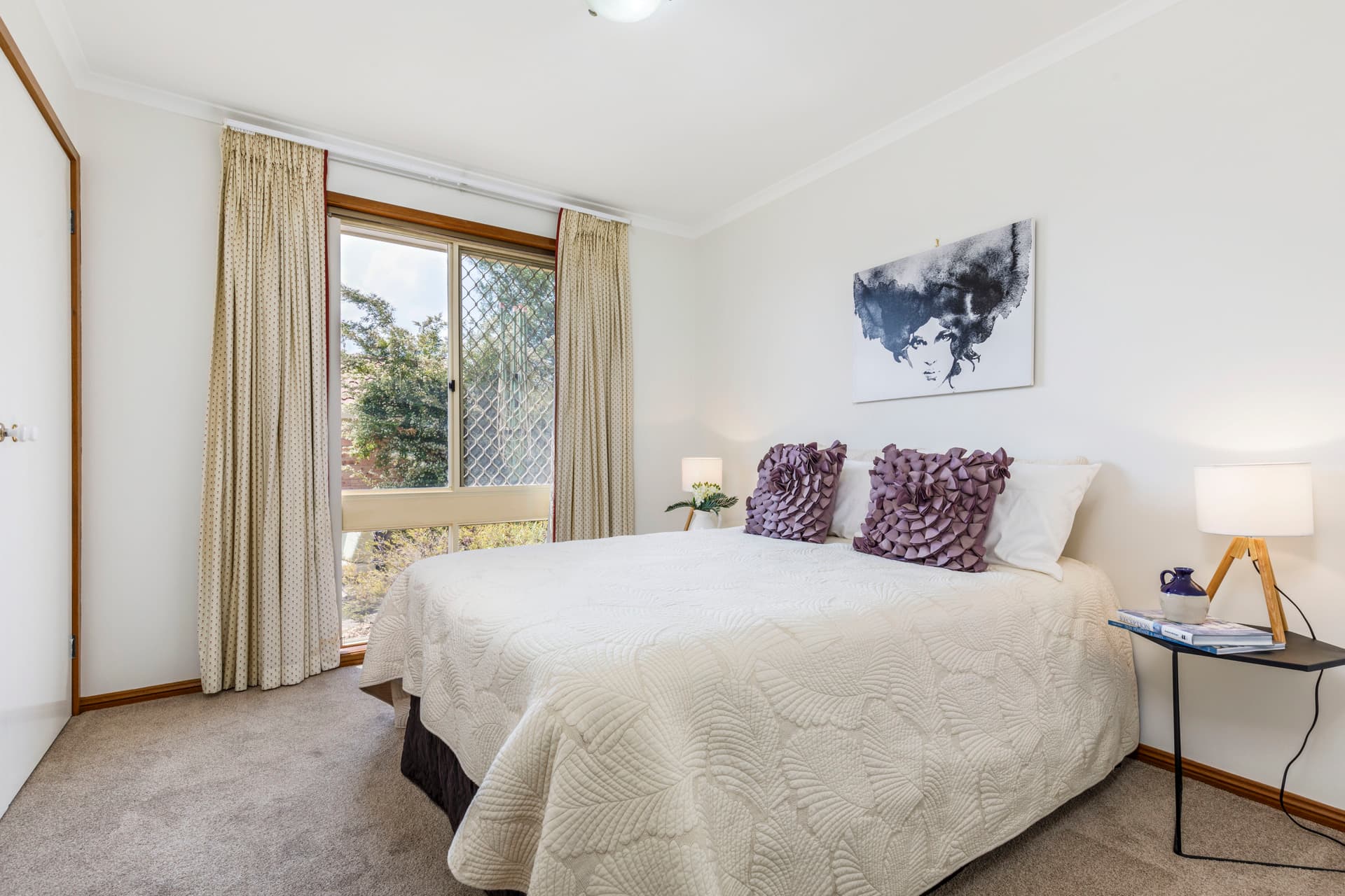 8 Gratton Place, Isaacs ACT 2607, Isaacs - Image 1