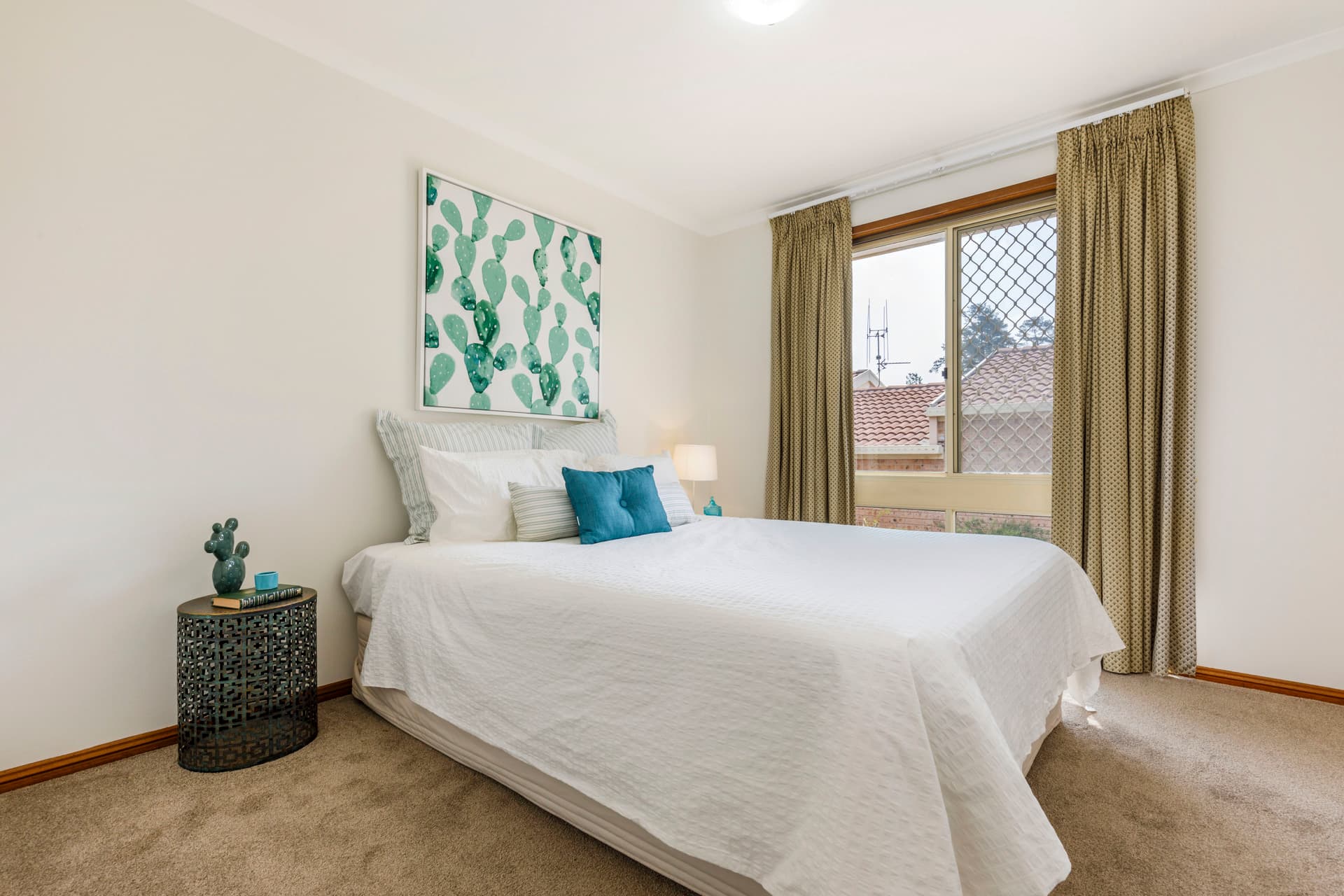 8 Gratton Place, Isaacs ACT 2607, Isaacs - Thumbnail 2