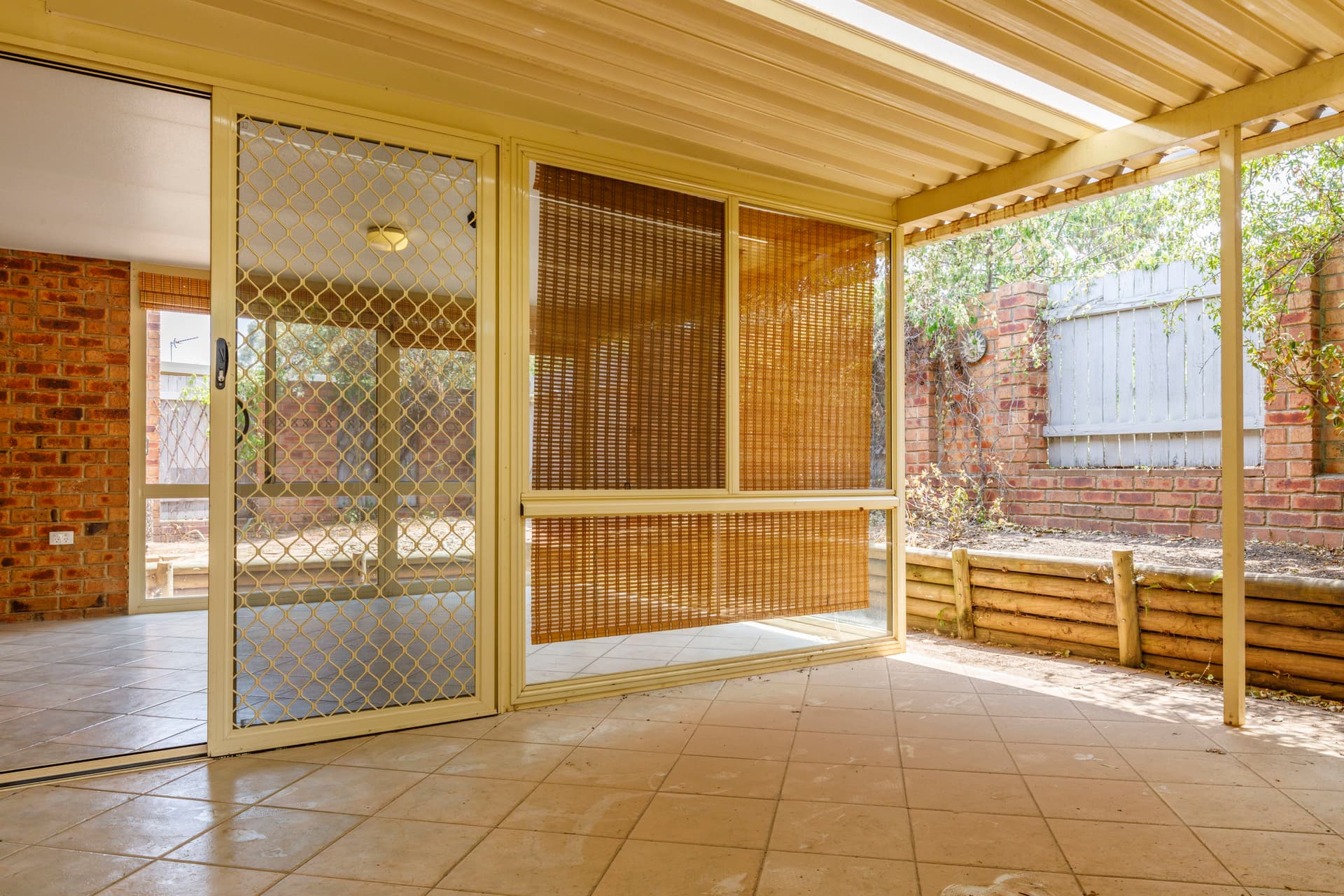 2A & 2B Loureiro Street, Conder ACT 2906, Conder - Thumbnail 2