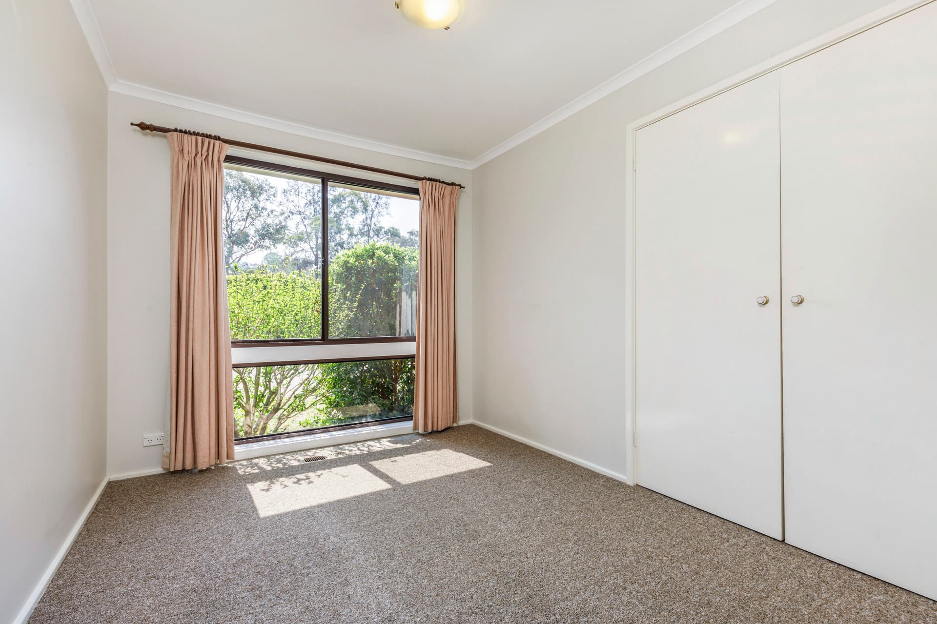 403 - Forbidden, Wanniassa - Image 1