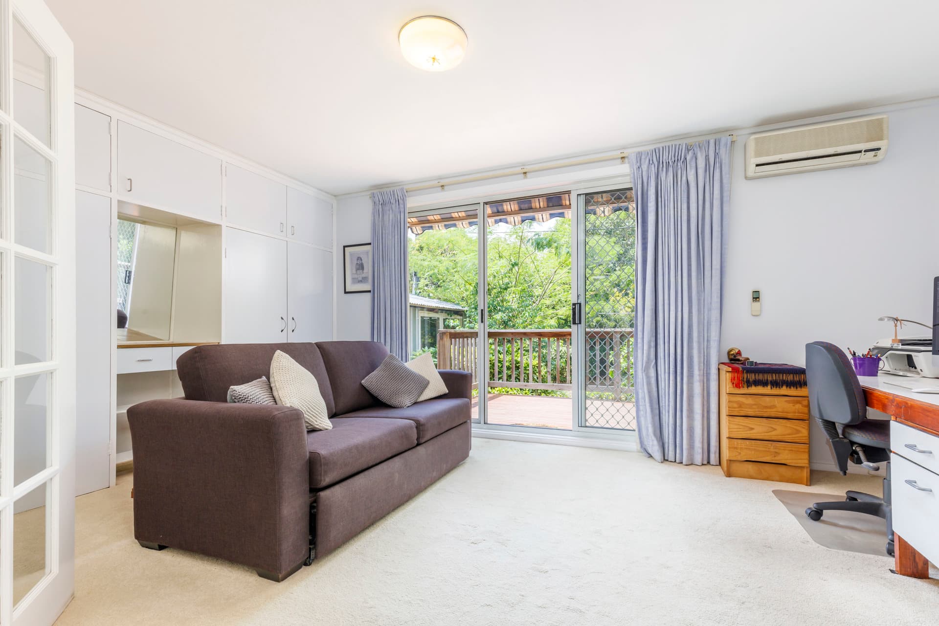 17 Phillip Avenue, Watson ACT 2602, Watson - Thumbnail 2