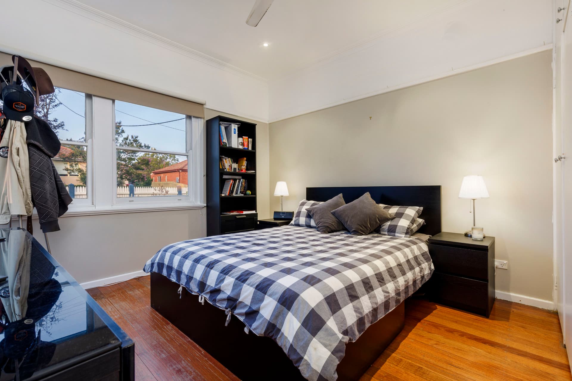 14 Bruce Street, Queanbeyan NSW 2620, Queanbeyan - Thumbnail 2