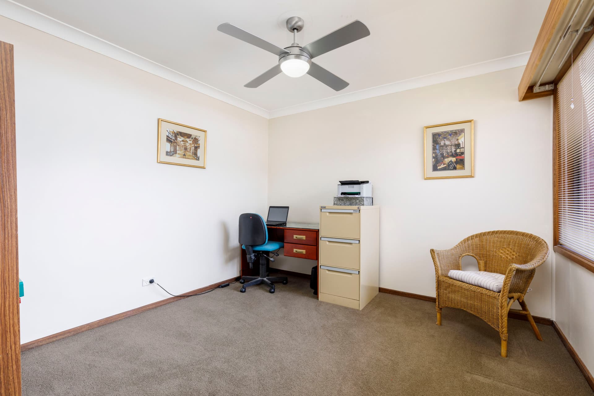 4 Esson Place, Garran ACT 2605, Garran - Thumbnail 2