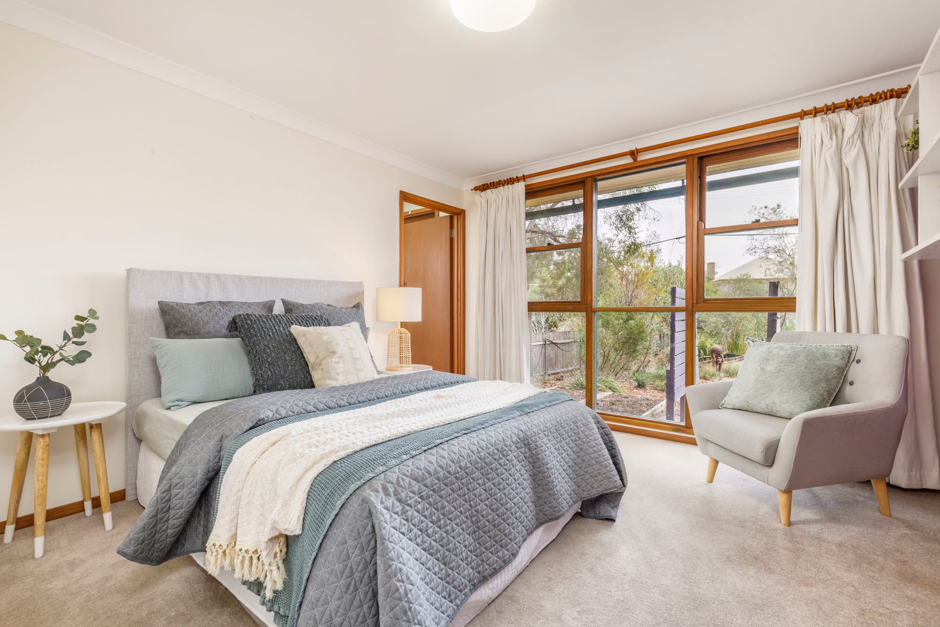 37 Weston Street, Yarralumla ACT 2600, Yarralumla - Thumbnail 4