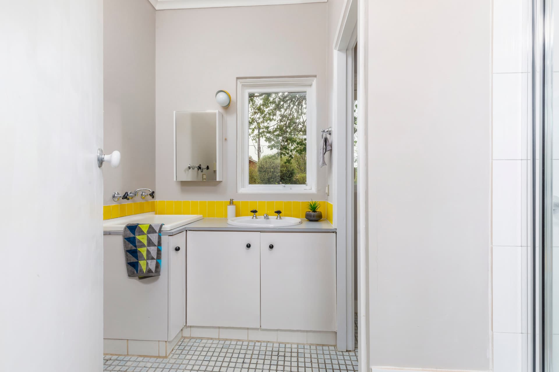 23 Meehan Gardens, Narrabundah ACT 2604, Narrabundah - Thumbnail 5