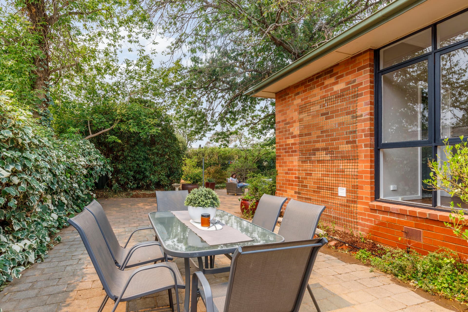 23 Meehan Gardens, Narrabundah ACT 2604, Narrabundah - Thumbnail 6