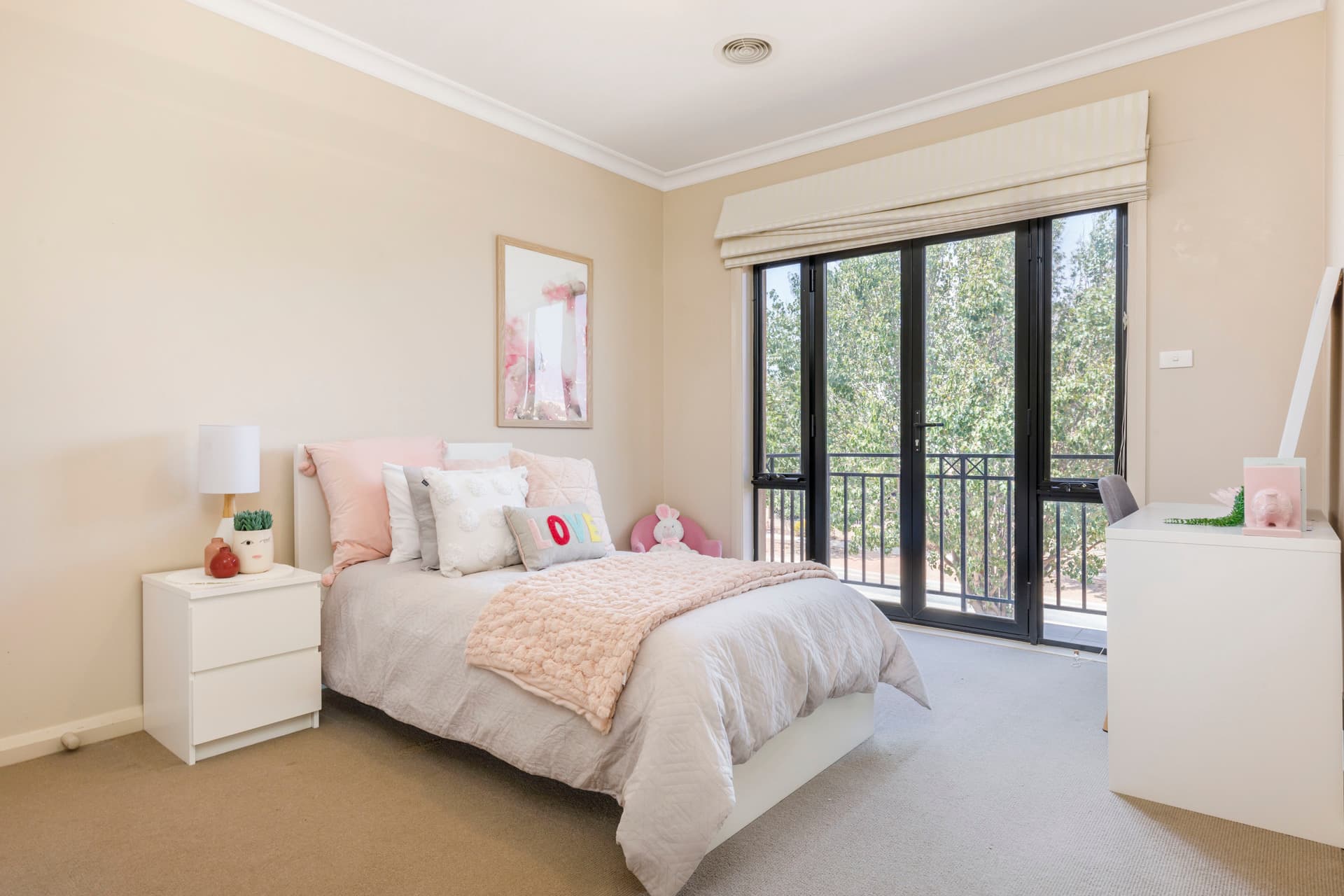 10 Swain Street, Gungahlin ACT 2912, Gungahlin - Thumbnail 2