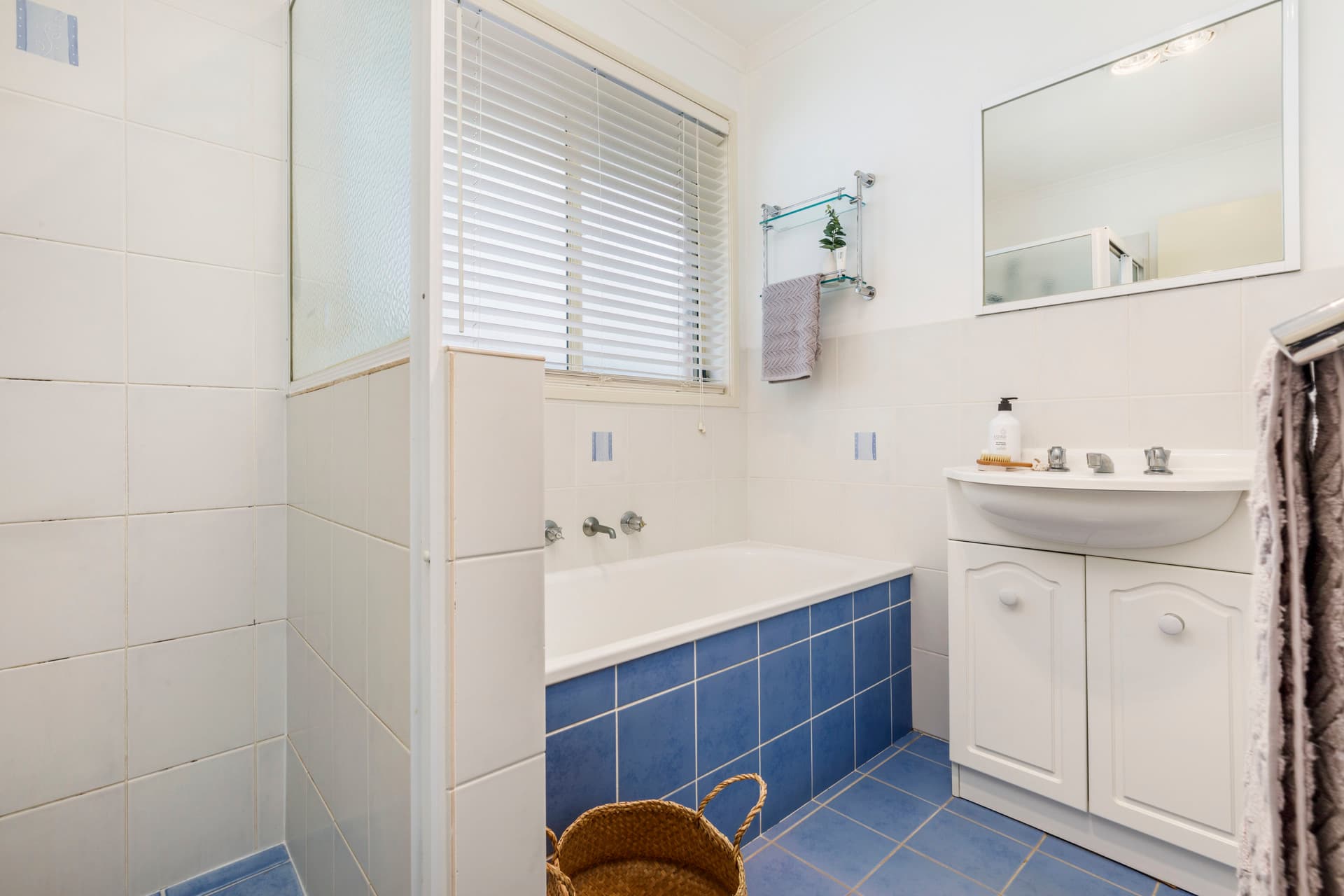 106 Hugh McKay Crescent, Dunlop ACT 2615, Dunlop - Thumbnail 5
