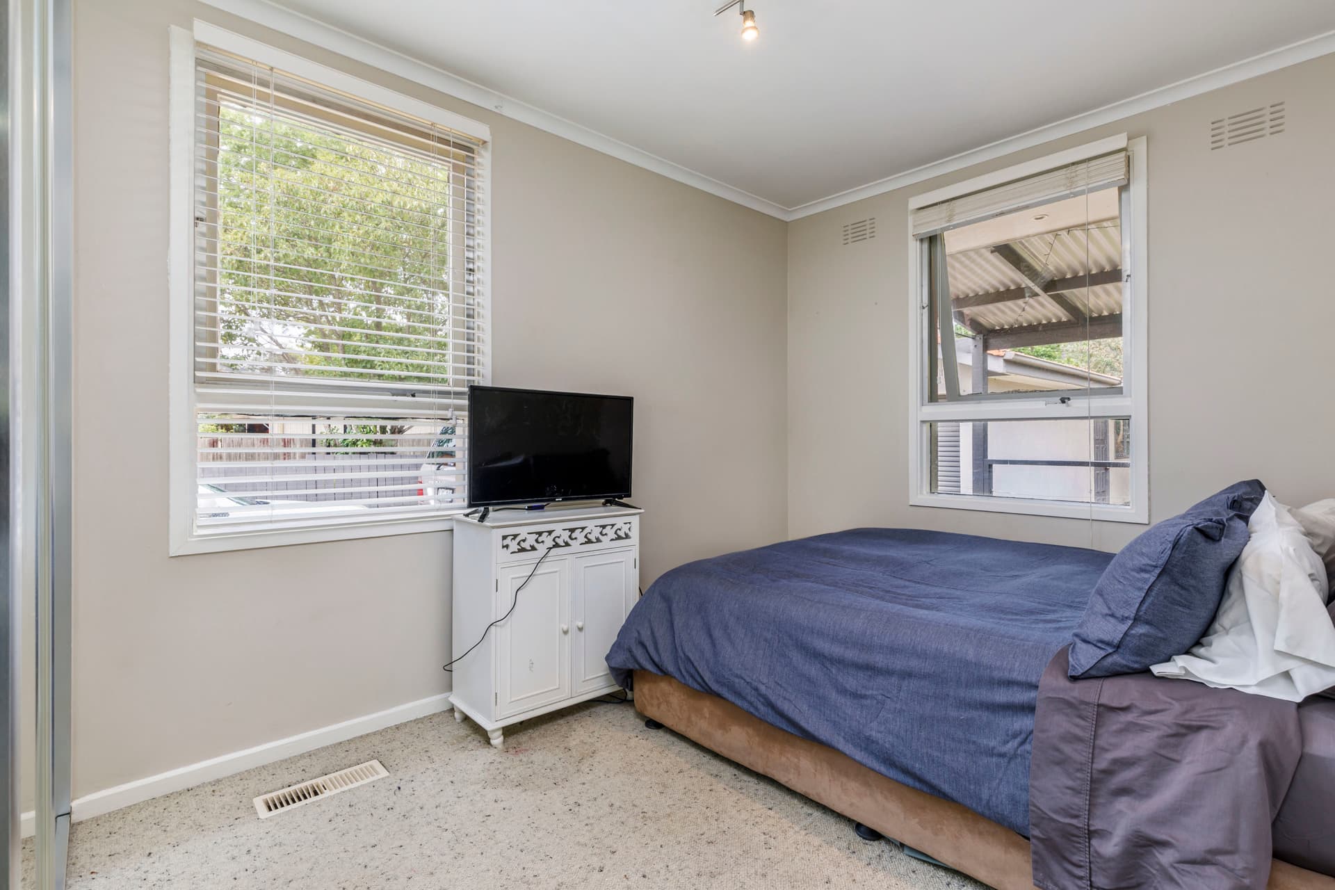 22 Batchelor Street, Torrens ACT 2607, Torrens - Thumbnail 4