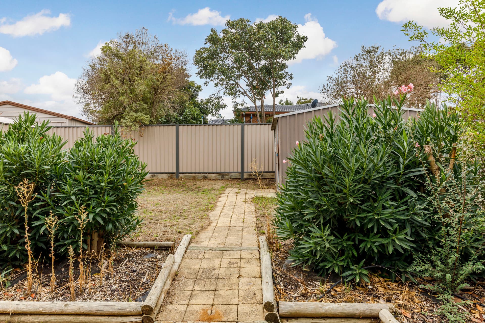 15 Jasper Close, Isabella Plains ACT 2905, Isabella Plains - Thumbnail 6