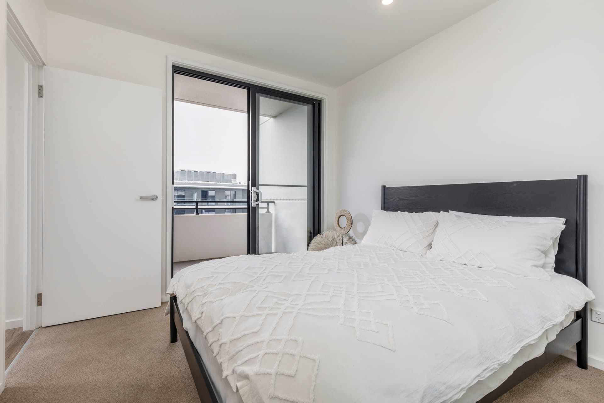 16/5 Hely Street, Griffith ACT 2603, Griffith - Thumbnail 2