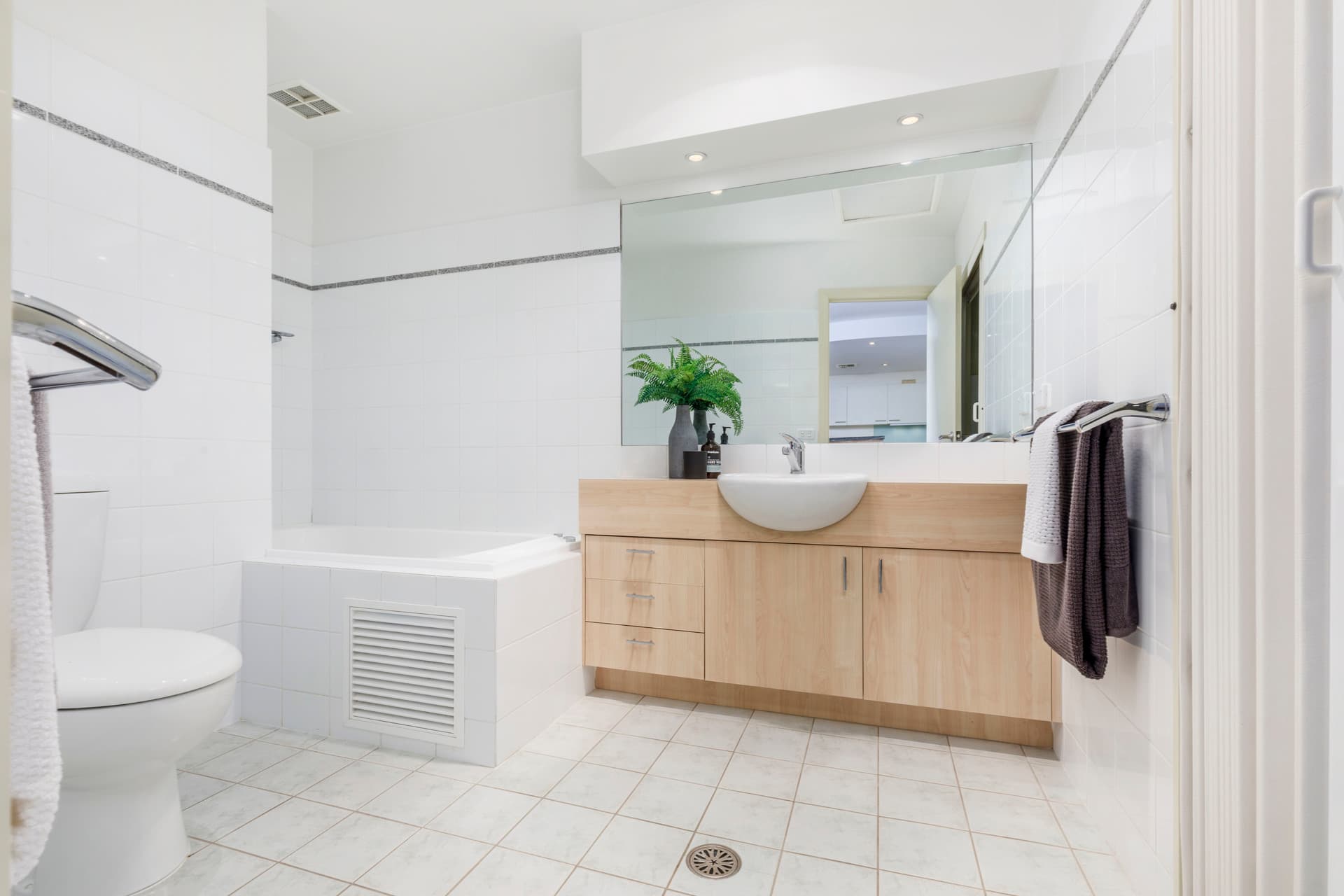 24/7 Eldridge Crescent, Garran ACT 2605, Garran - Thumbnail 4