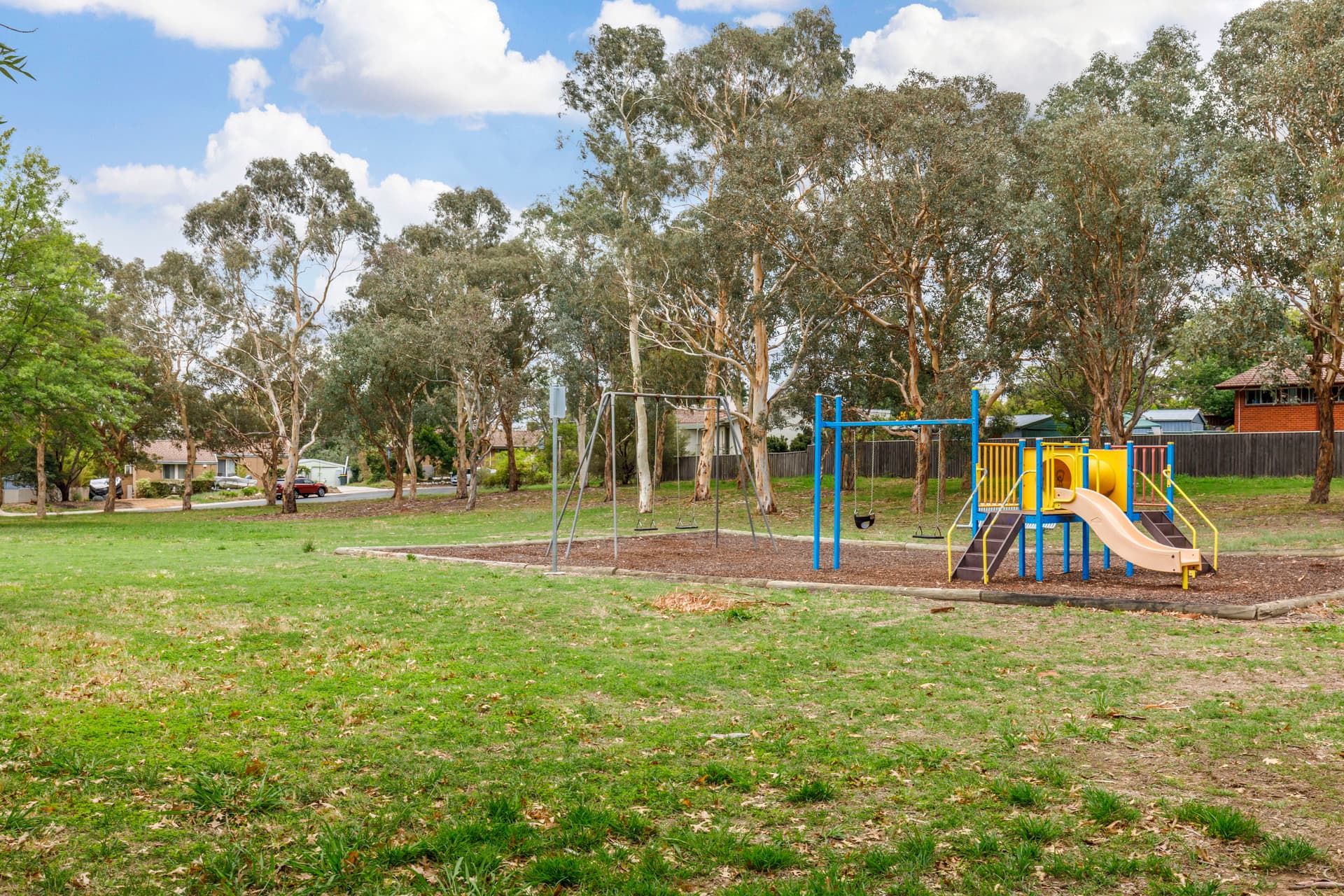 12 Hellyer Street, Holder ACT 2611, Holder - Thumbnail 8