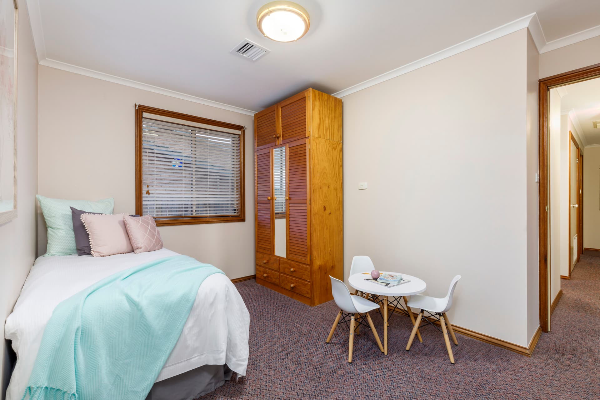 27 Carslake Loop, Gordon ACT 2906, Gordon - Thumbnail 6