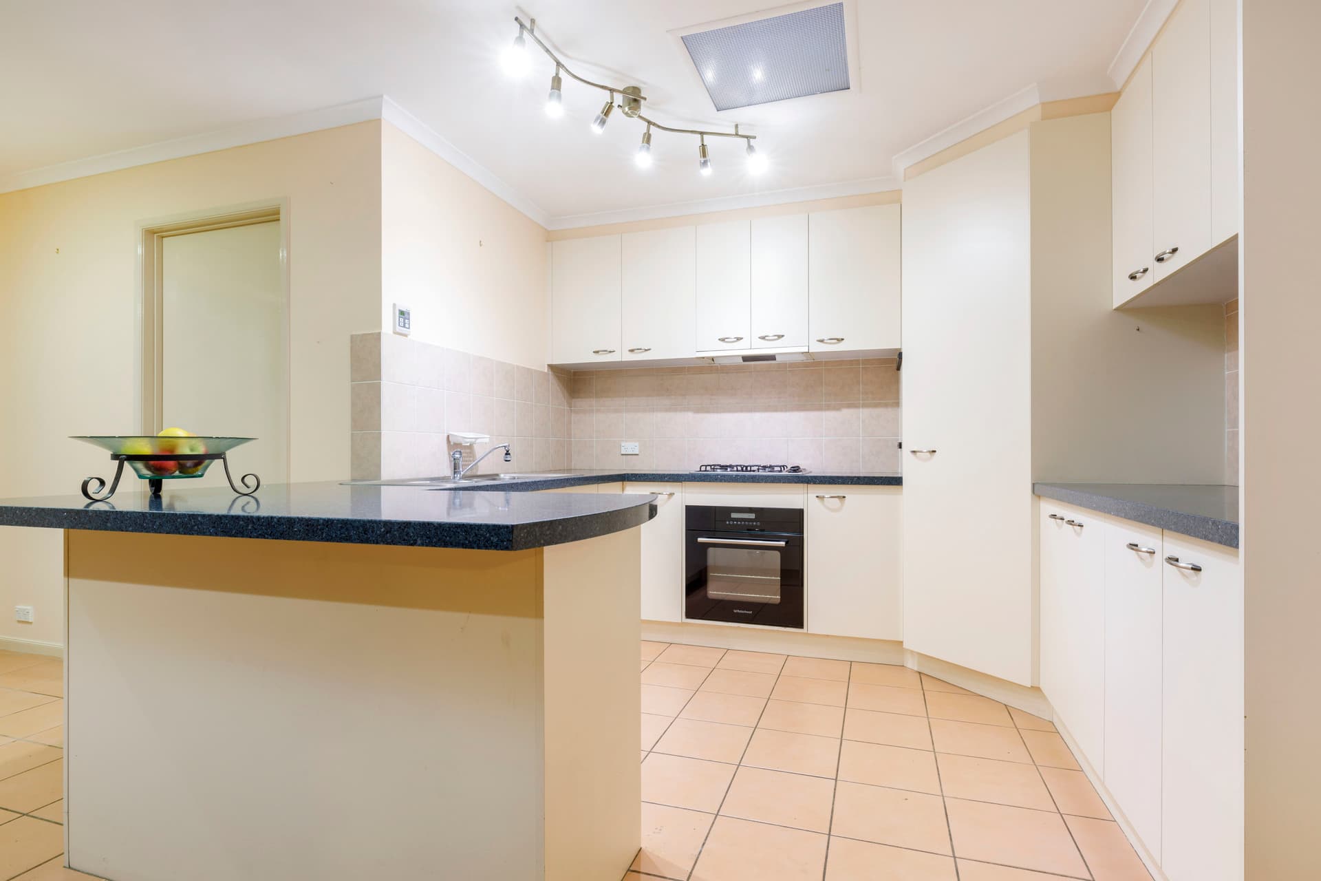26/92 Casey Crescent, Calwell ACT 2905, Calwell - Thumbnail 3