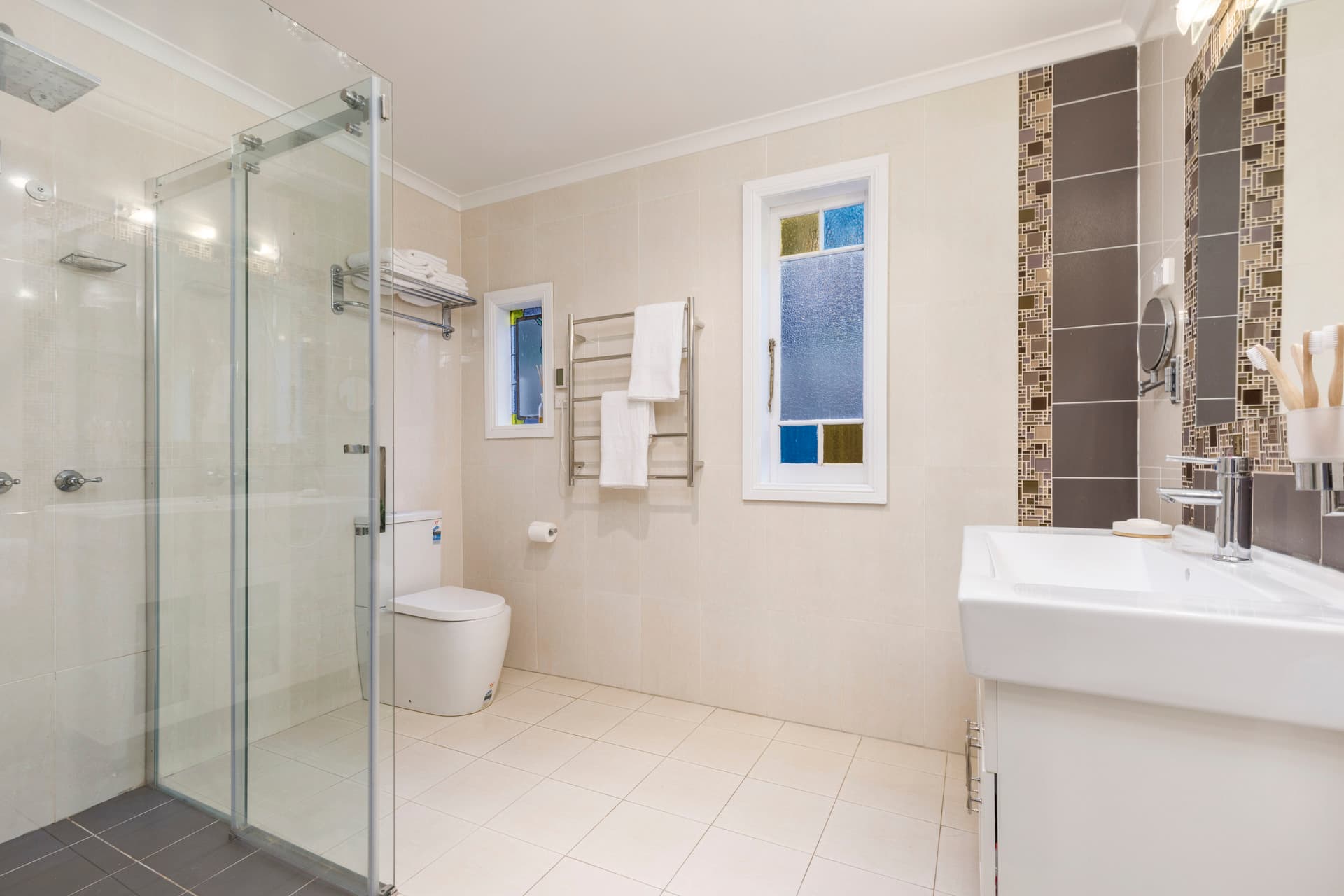 33 Alice Street, Queanbeyan NSW 2620, Queanbeyan - Thumbnail 5