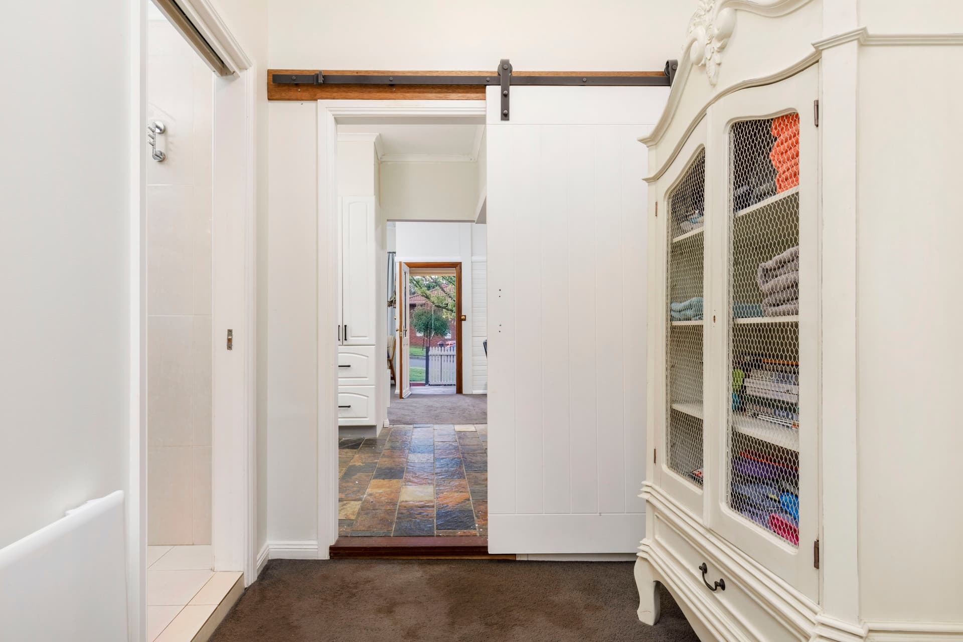 33 Alice Street, Queanbeyan NSW 2620, Queanbeyan - Thumbnail 6
