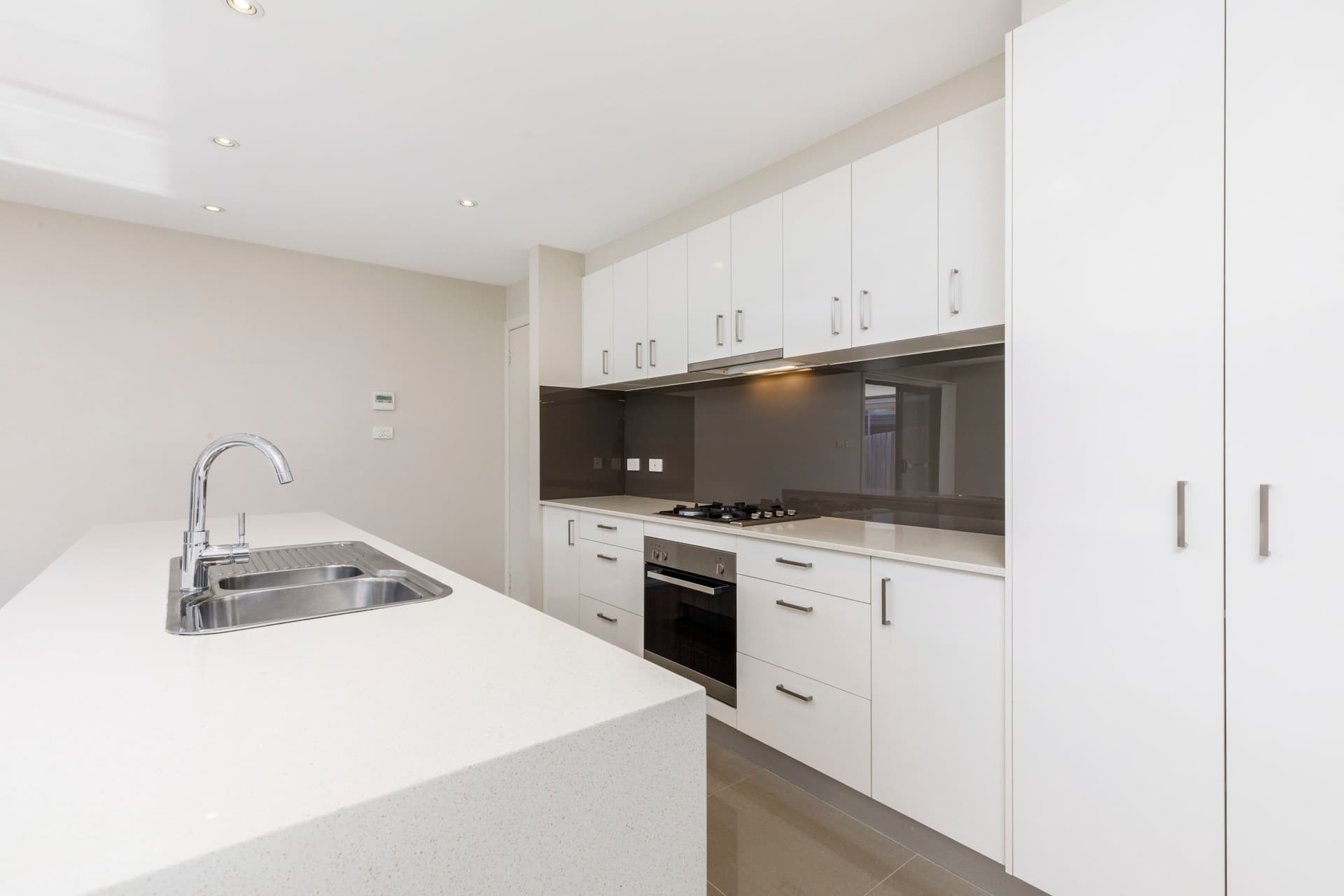 8 Selleck Street, Casey ACT 2913, Casey - Thumbnail 2