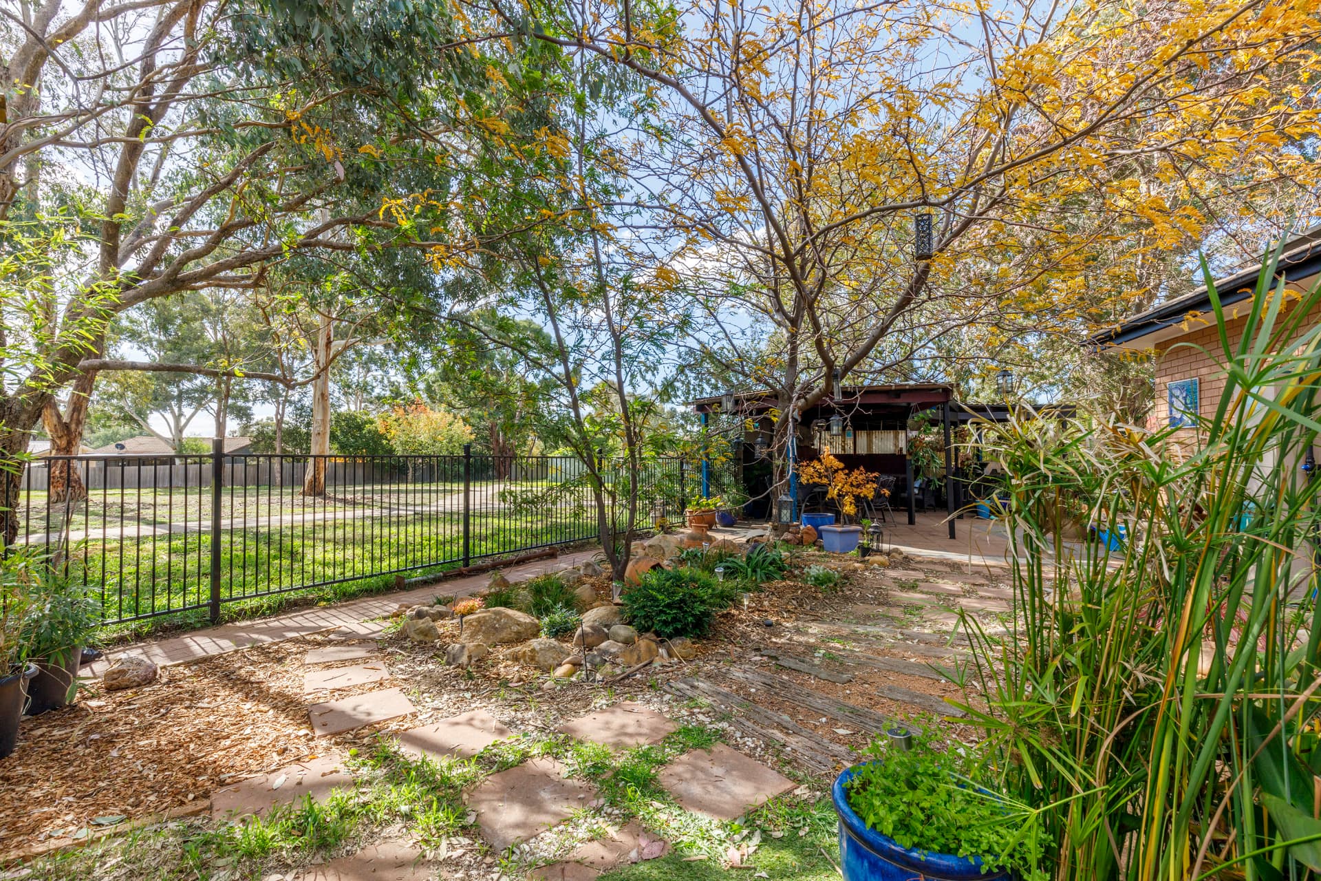 18 McQuade Close, Charnwood ACT 2615, Charnwood - Thumbnail 7