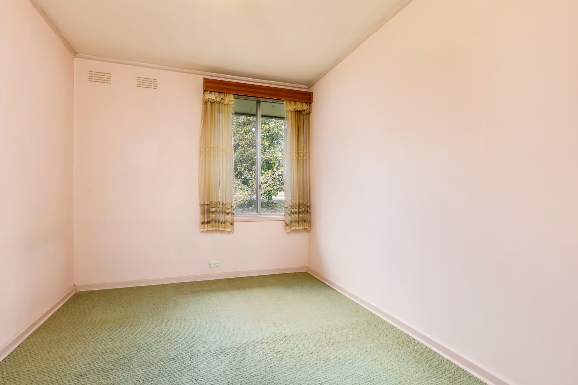 16 Ironside Street, Weston ACT 2611, Weston - Thumbnail 4