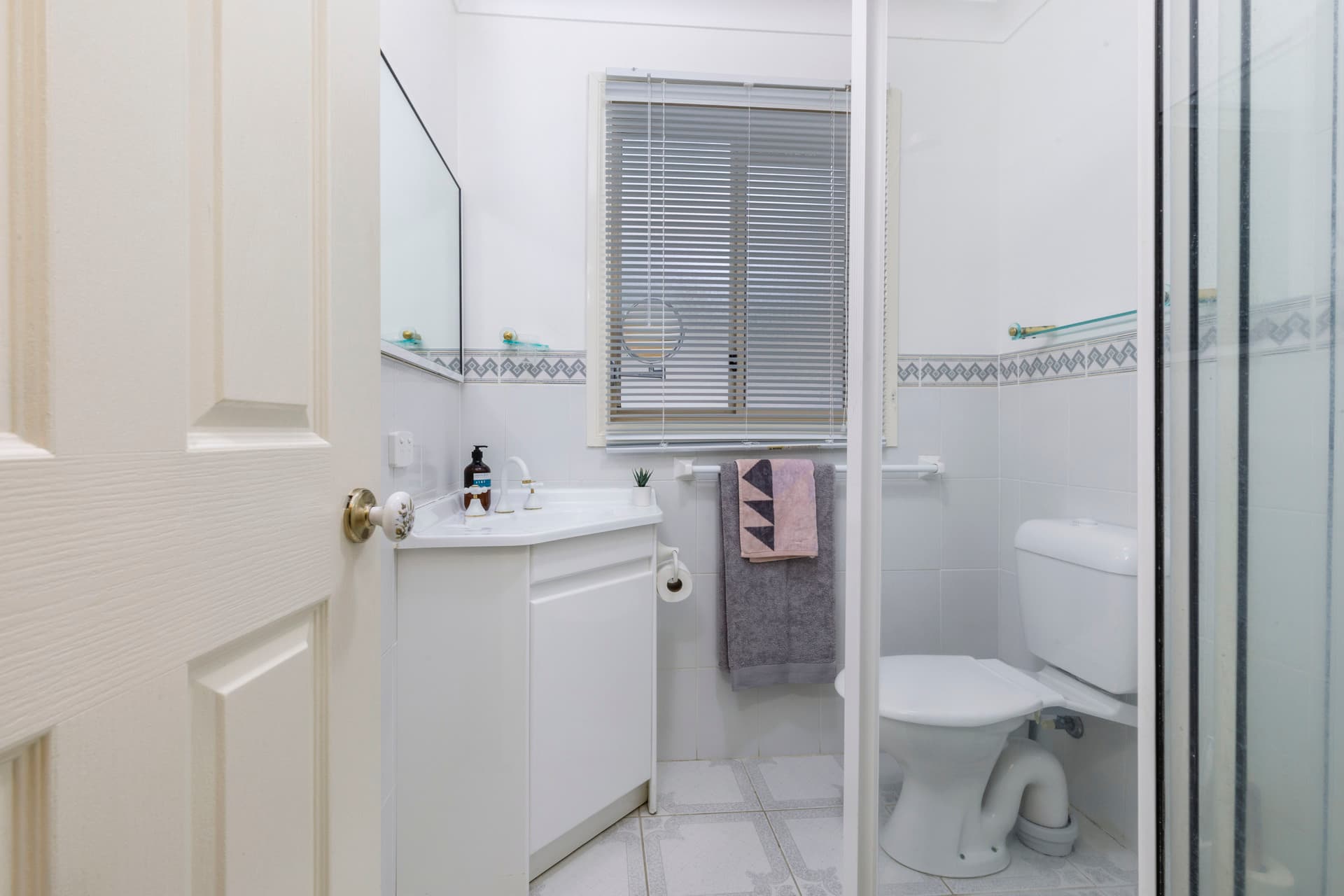 5/3 Derrington Crescent, Bonython ACT 2905, Bonython - Image 1