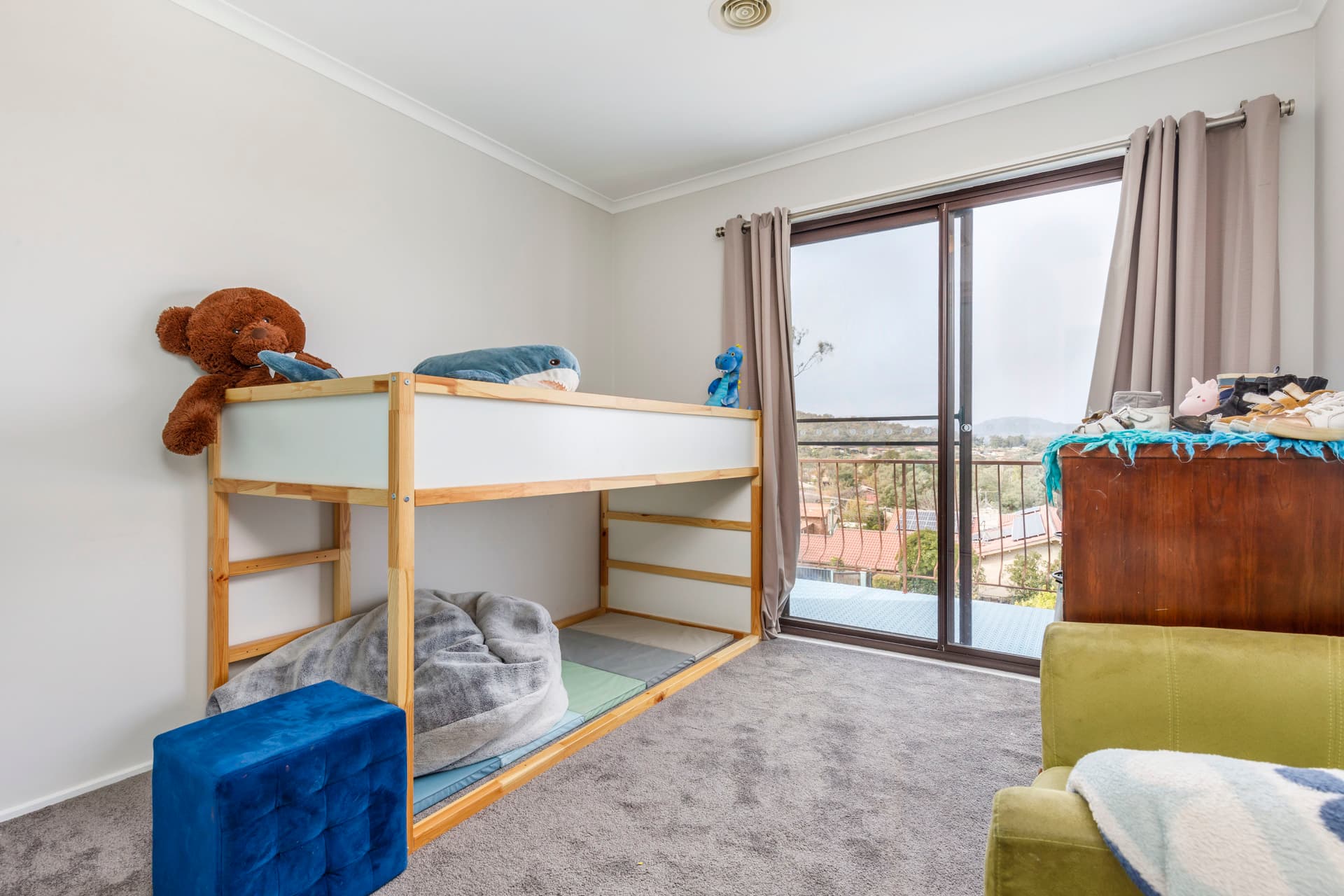 378 Bugden Avenue, Fadden ACT 2904, Fadden - Thumbnail 2