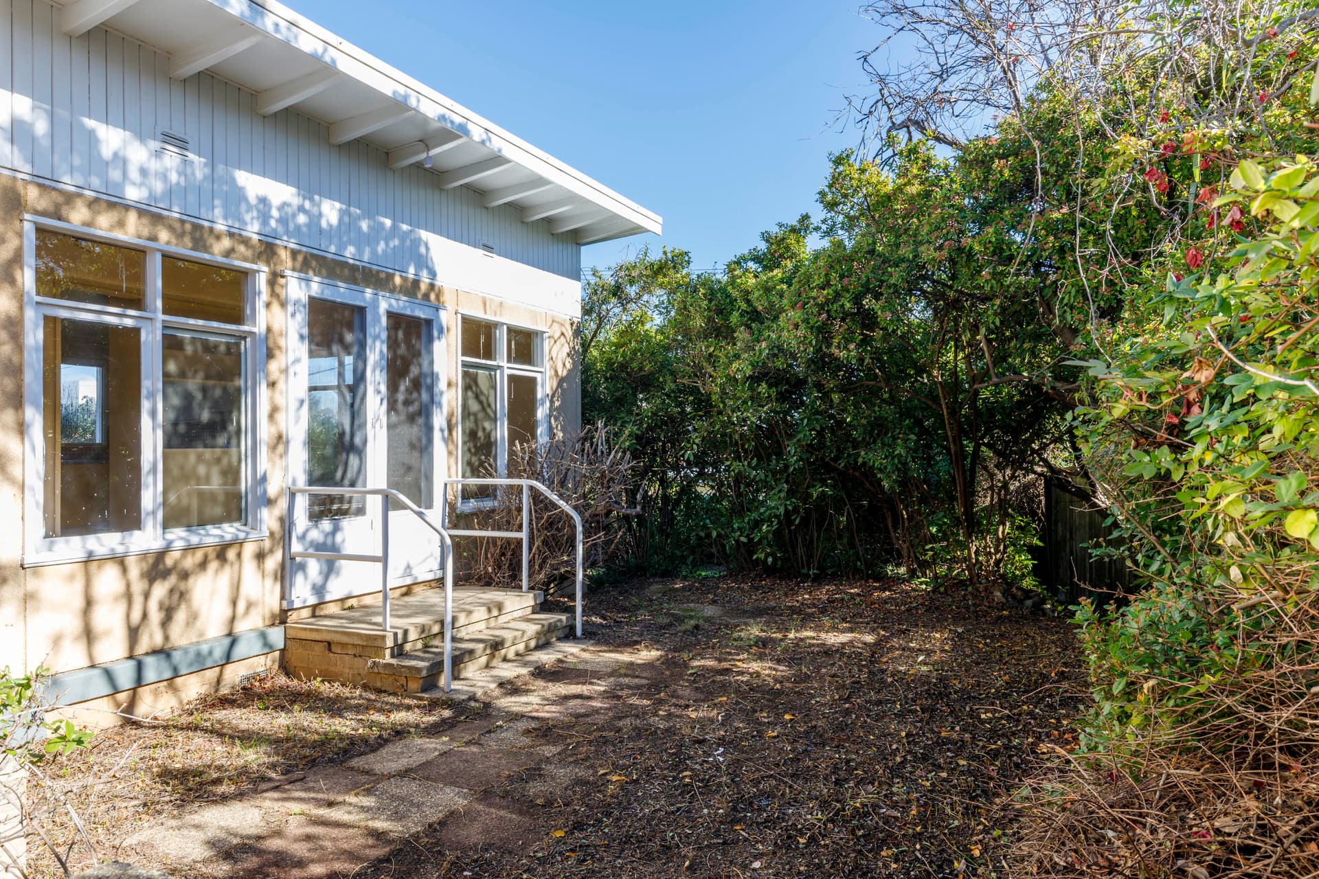 9 MacDonnell Street, Yarralumla ACT 2600, Yarralumla - Thumbnail 3