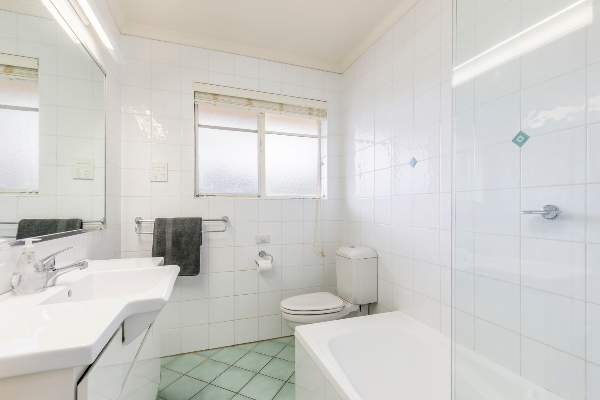 49 Kent Street, Deakin ACT 2600, Deakin - Thumbnail 3