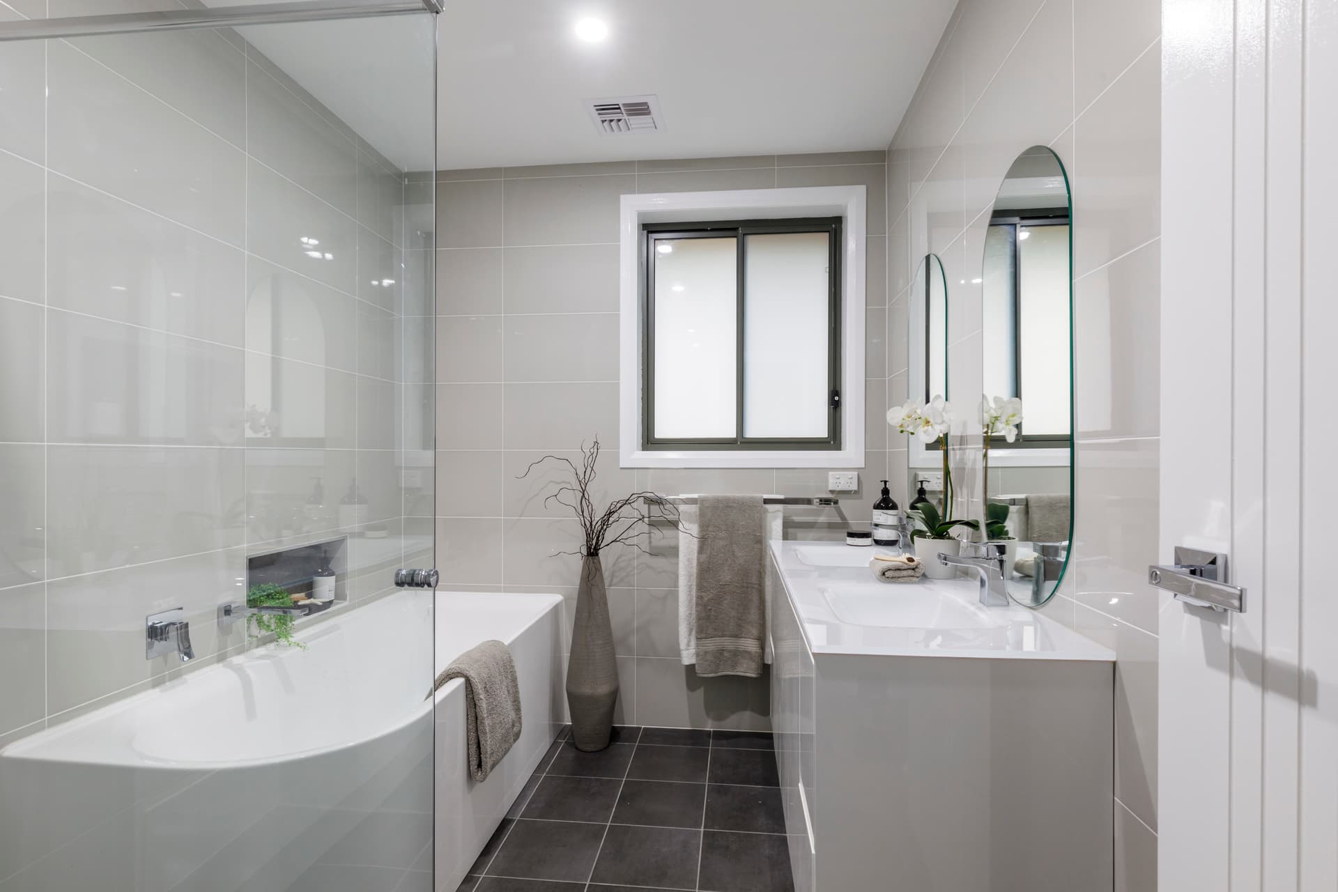 18 Wagga Street, Farrer ACT 2607, Farrer - Image 1