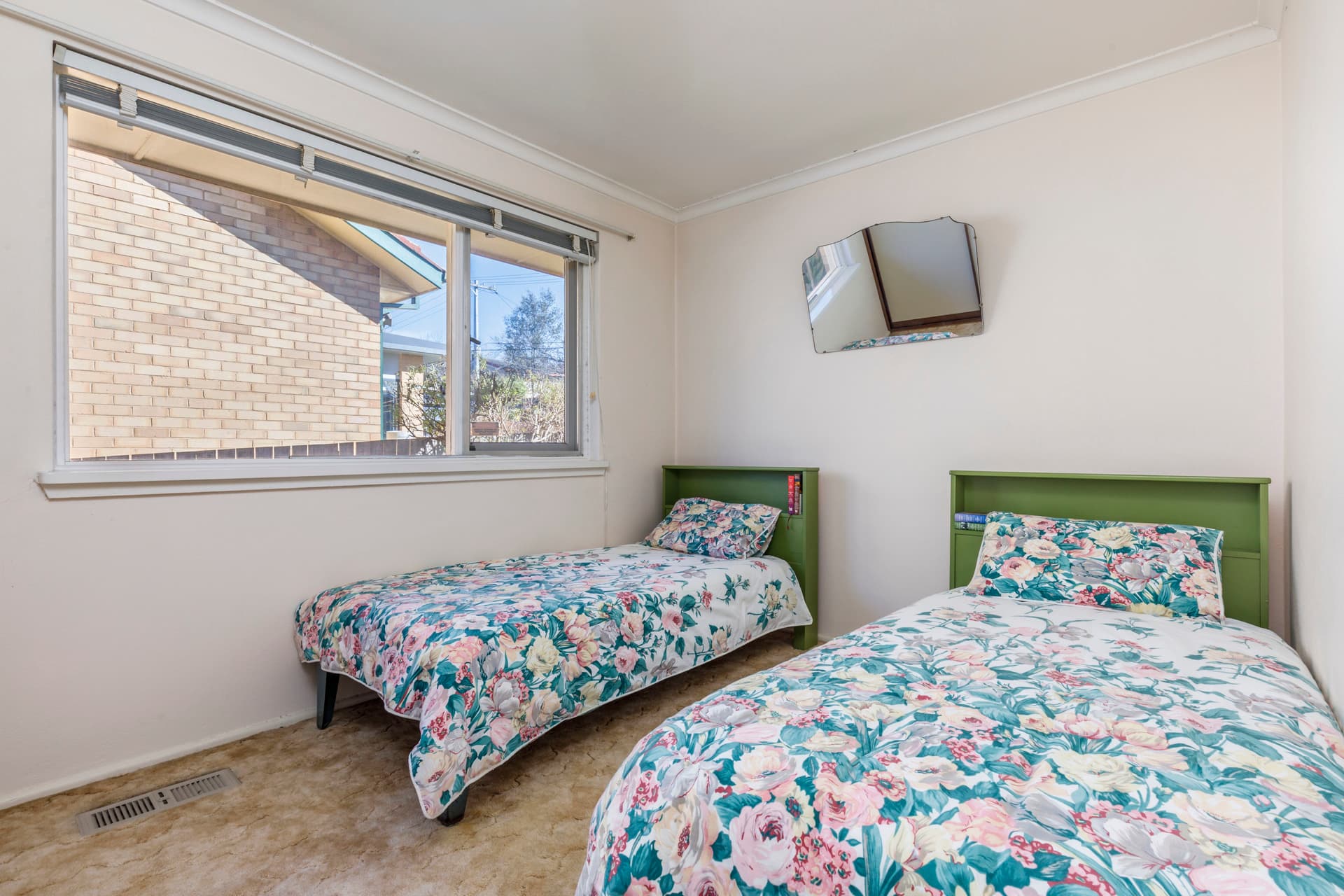 49 Sprent Street, Narrabundah ACT 2604, Narrabundah - Thumbnail 2