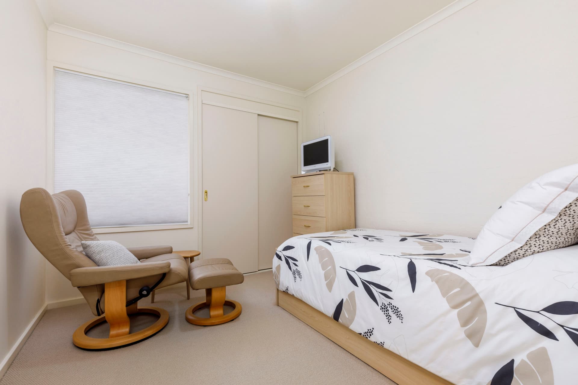 6/14 Currie Crescent, Kingston ACT 2604, Kingston - Thumbnail 2