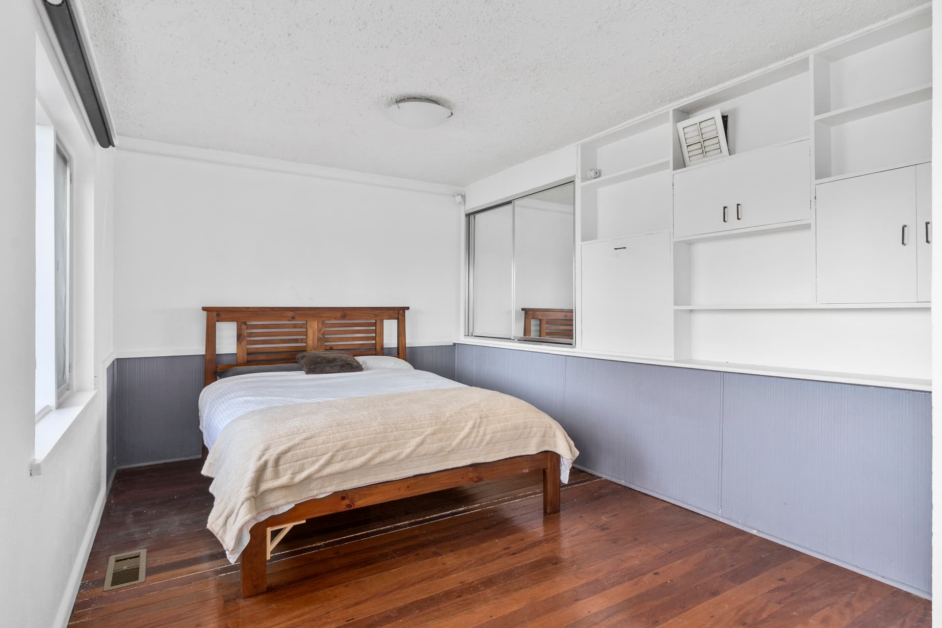 63 Investigator Street, Red Hill ACT 2603, Red Hill - Thumbnail 2