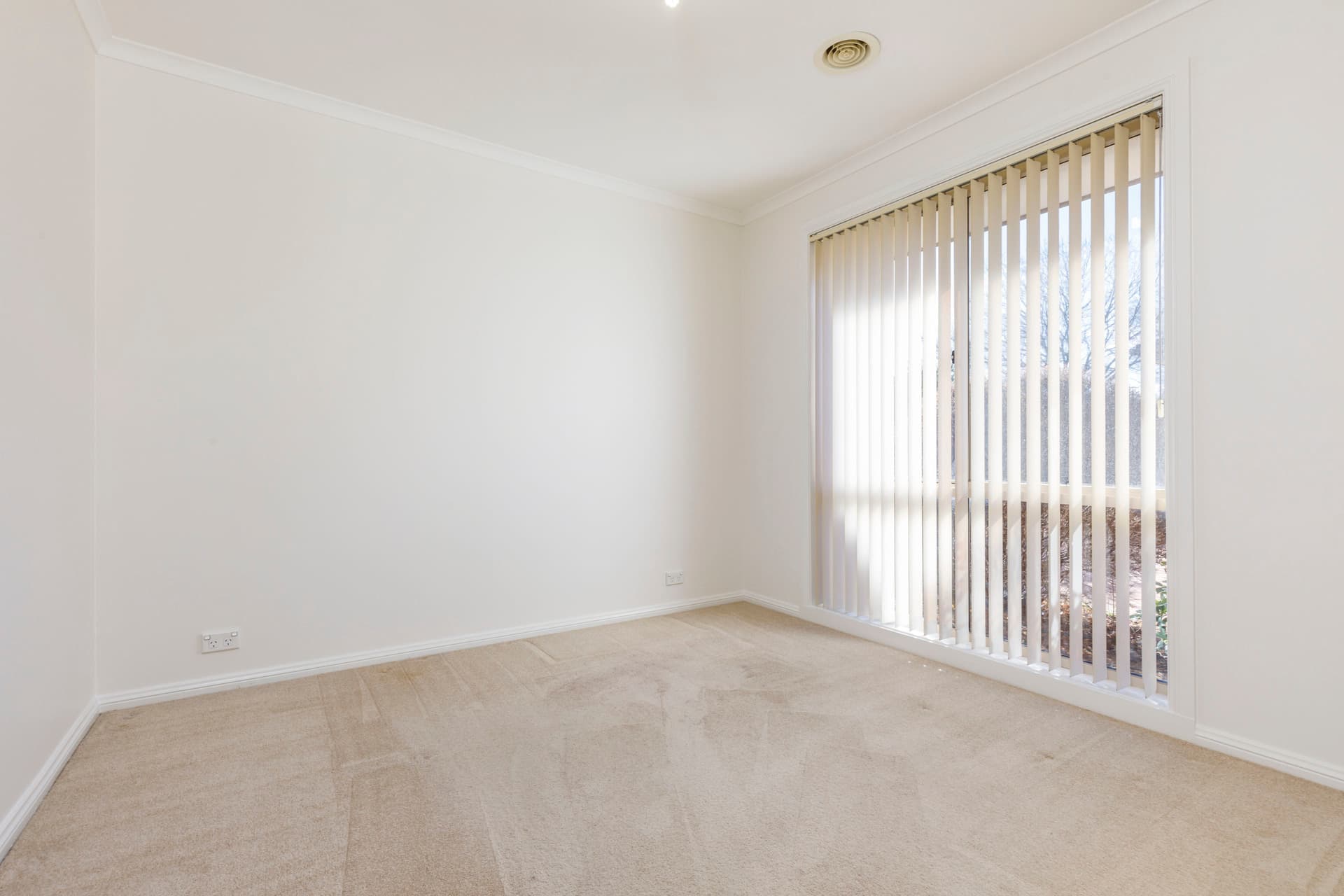 45/67 Barraclough Crescent, Monash ACT 2904, Monash - Thumbnail 2