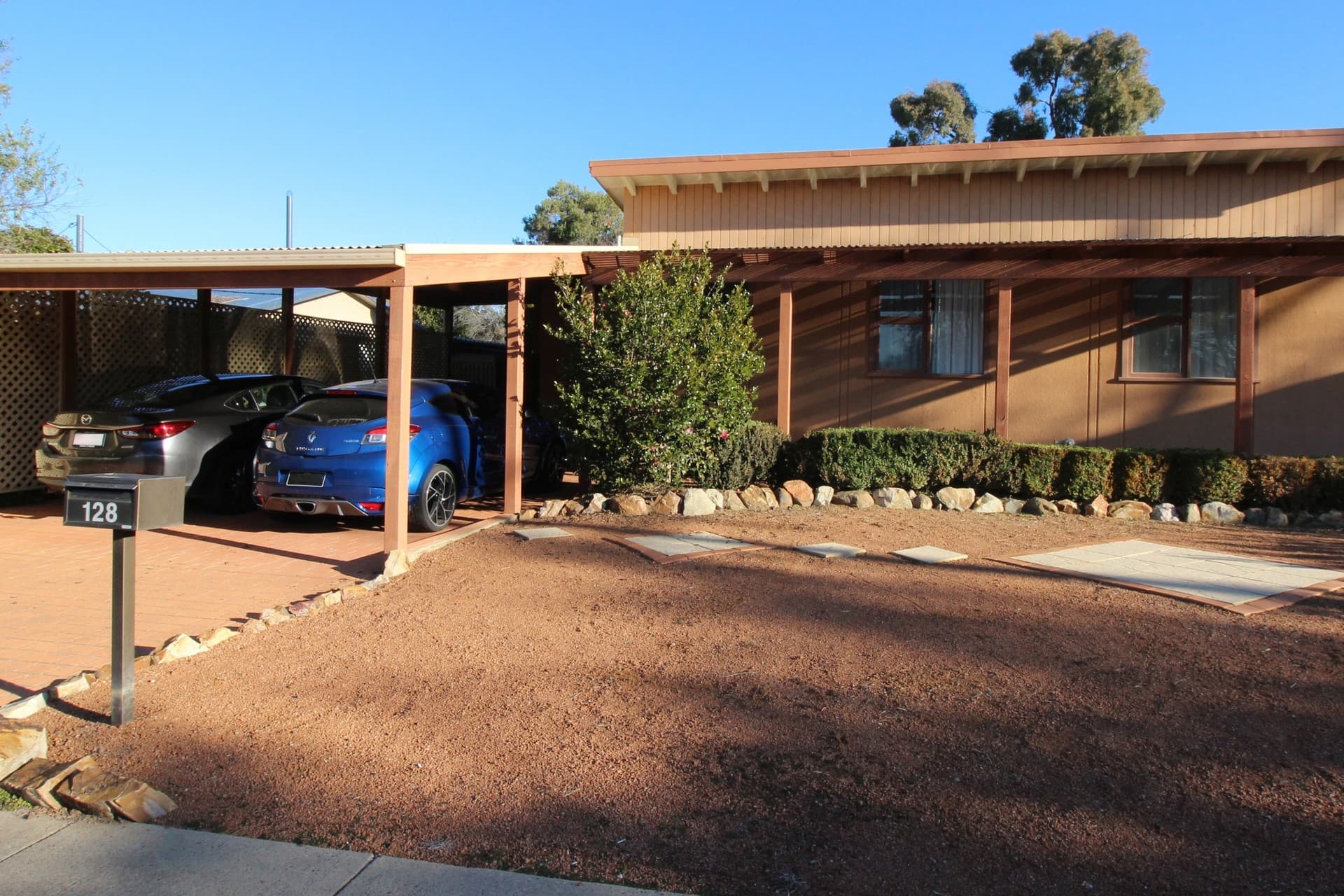 128 Captain Cook Crescent, Narrabundah ACT 2604, Narrabundah - Thumbnail 7